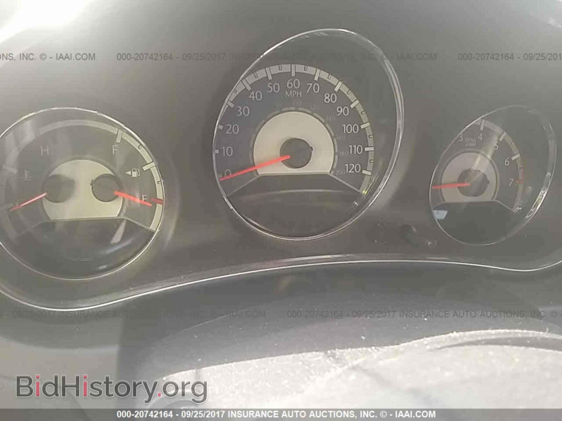 2014 Chrysler 200 - VIN: 1C3CCBBBXEN179970 - Photo 7