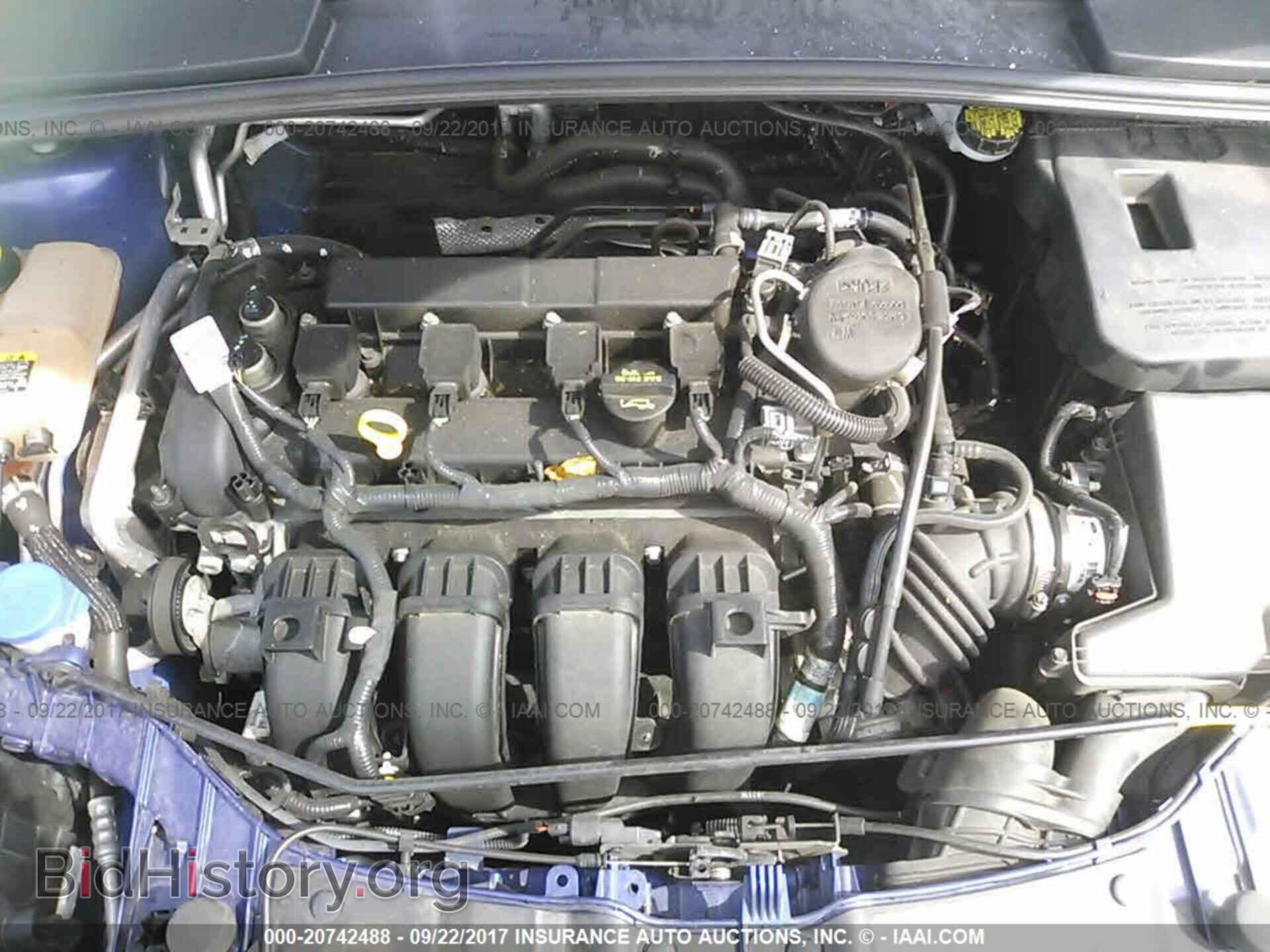 2012 Ford Focus - VIN: 1FAHP3K21CL254985 - Photo 10