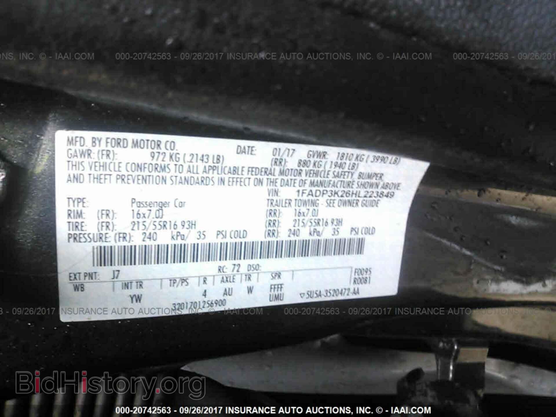 2017 Ford Focus - VIN: 1FADP3K26HL223849 - Photo 9
