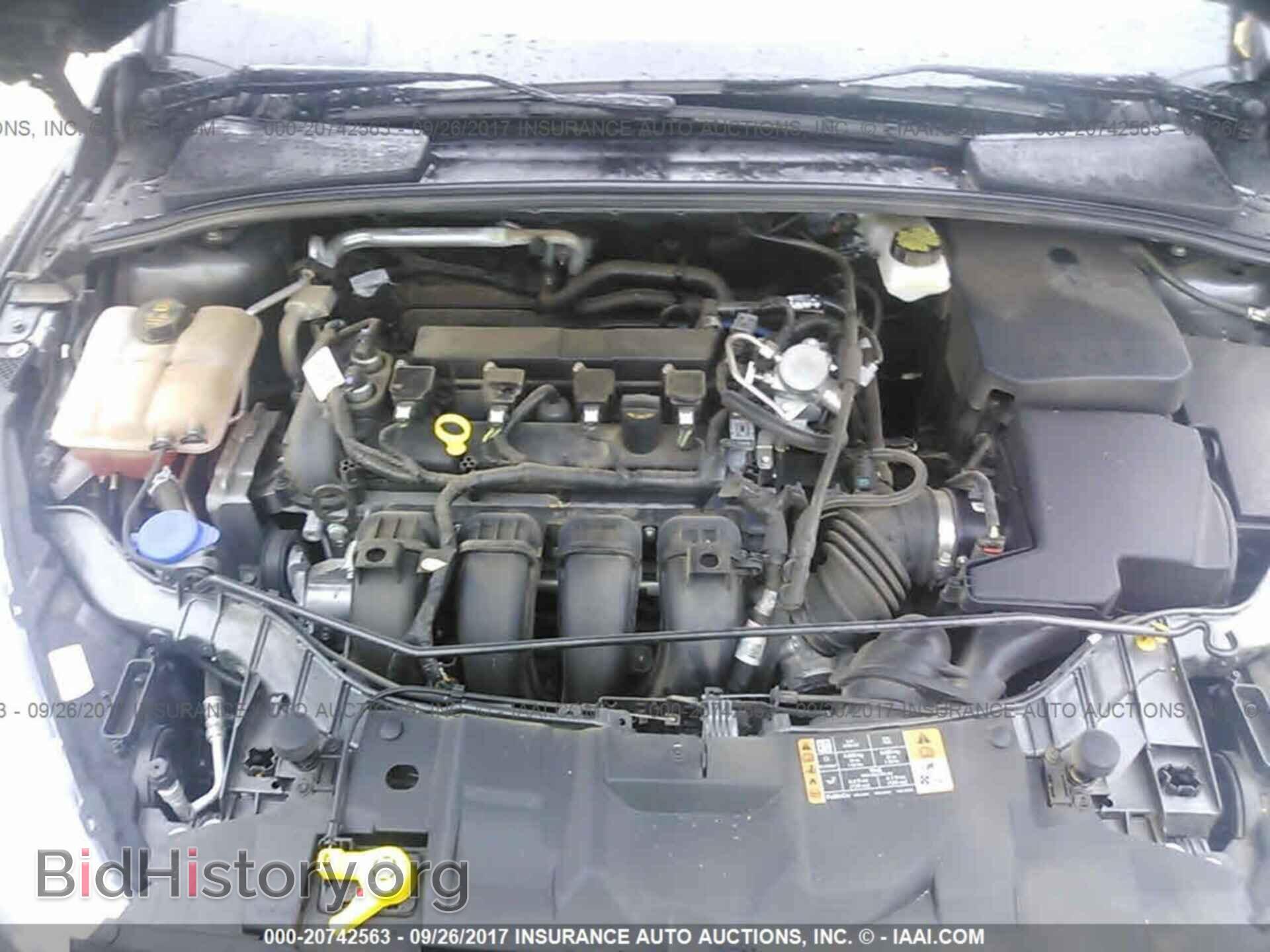 2017 Ford Focus - VIN: 1FADP3K26HL223849 - Photo 10