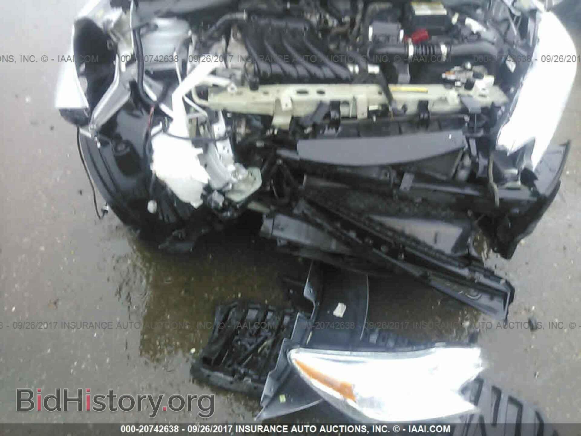 2016 Nissan Versa note - VIN: 3N1CE2CP1GL364754 - Photo 6