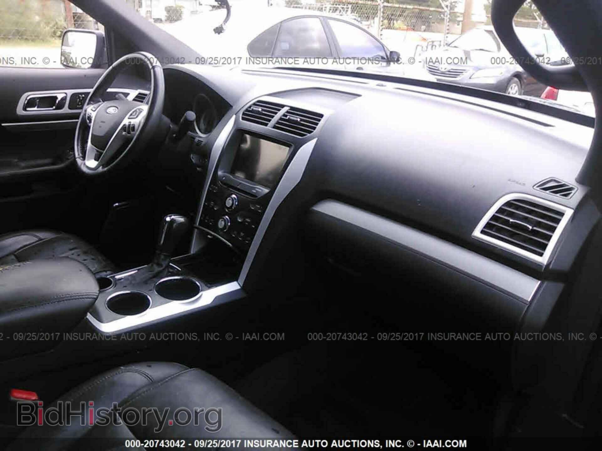 2011 Ford Explorer - VIN: 1FMHK7D87BGA31970 - Фото 5