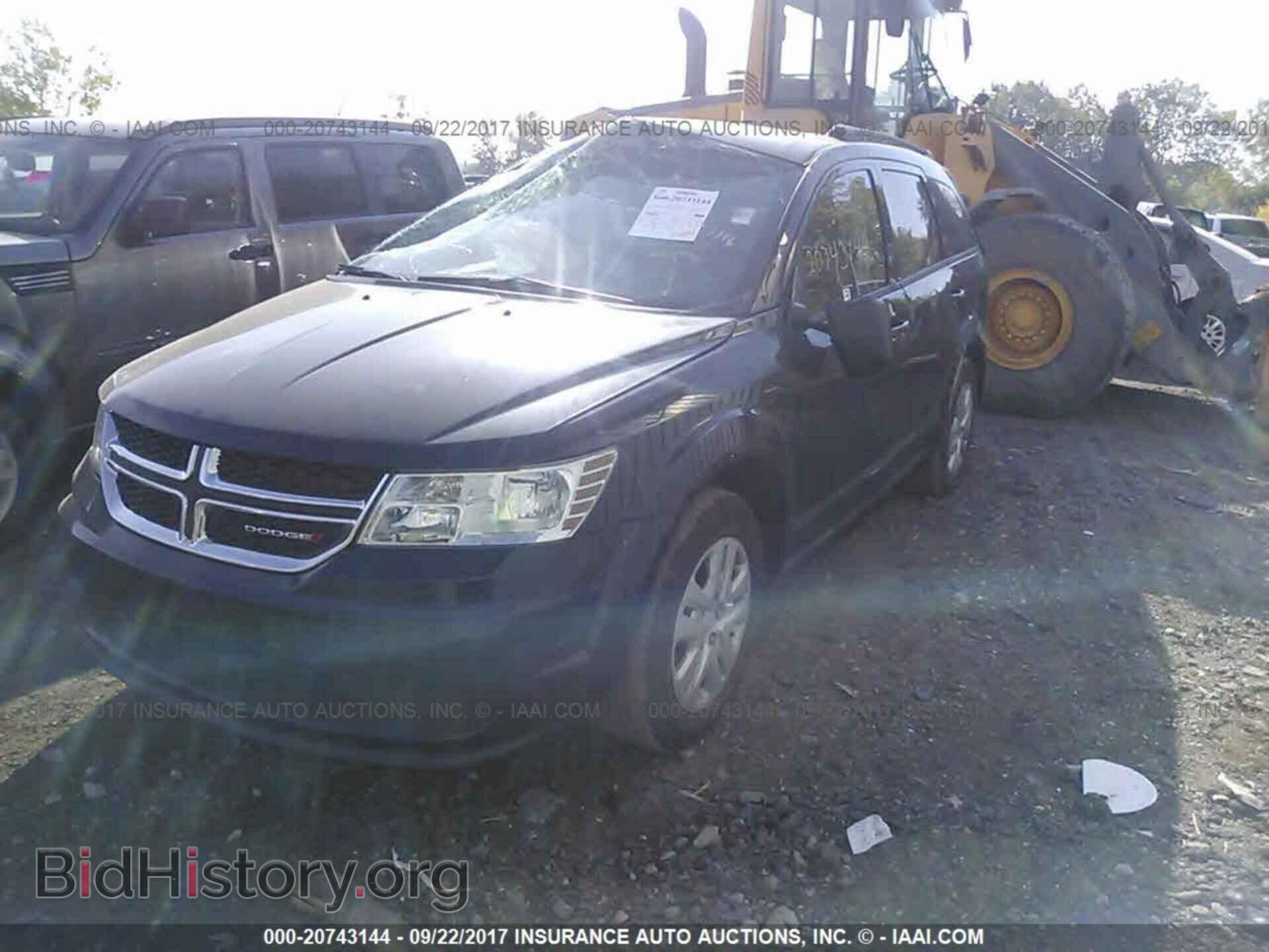 2017 Dodge Journey - VIN: 3C4PDCAB8HT648429 - Фото 2