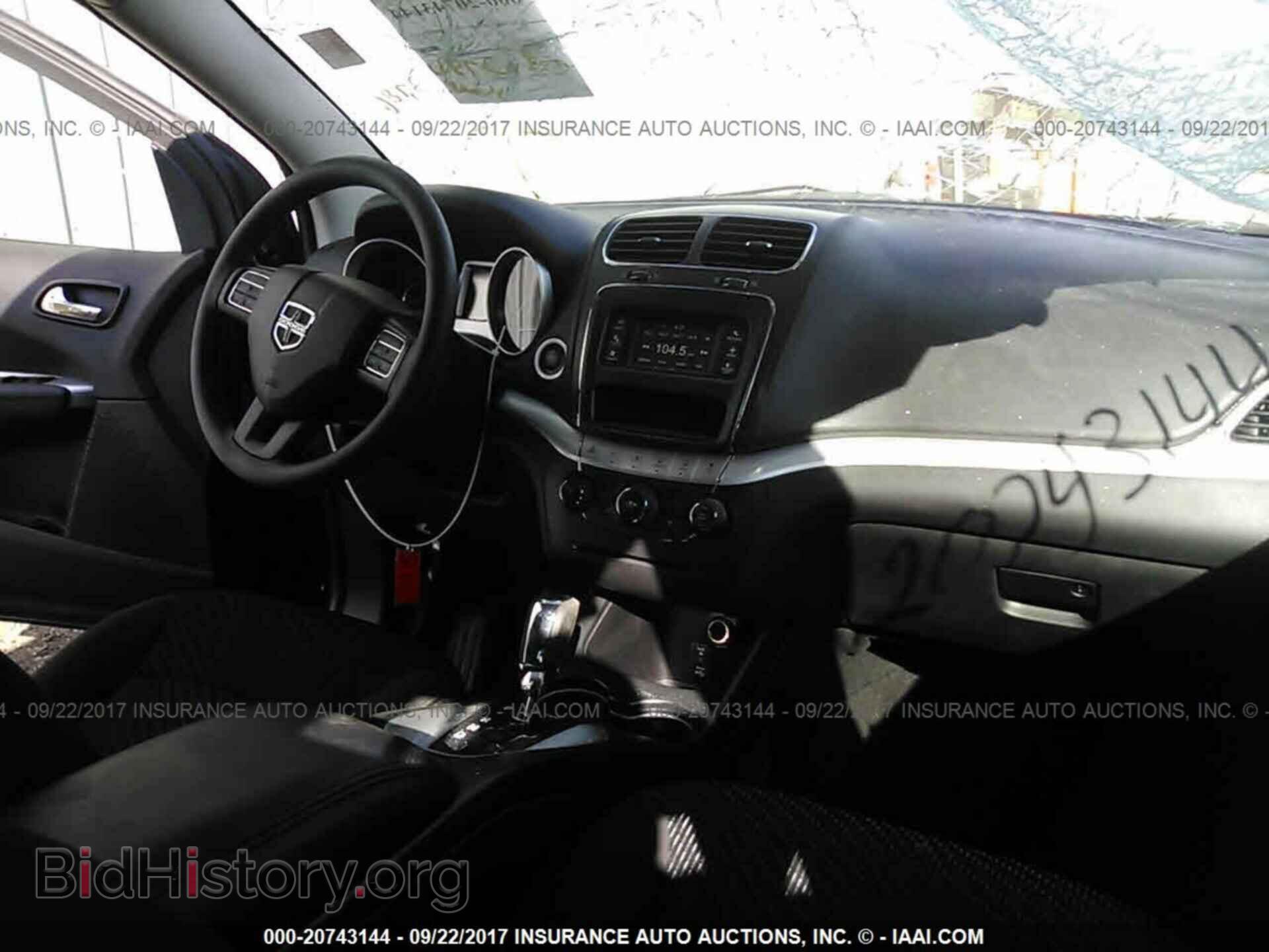 2017 Dodge Journey - VIN: 3C4PDCAB8HT648429 - Фото 5