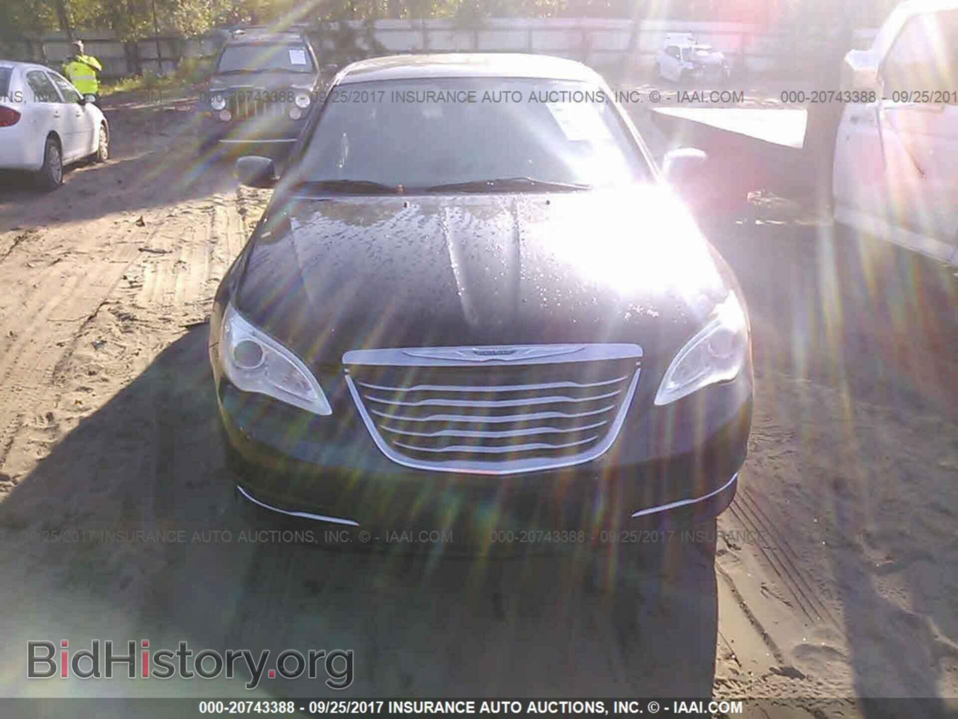 2012 Chrysler 200 - VIN: 1C3CCBBB5CN226724 - Photo 6