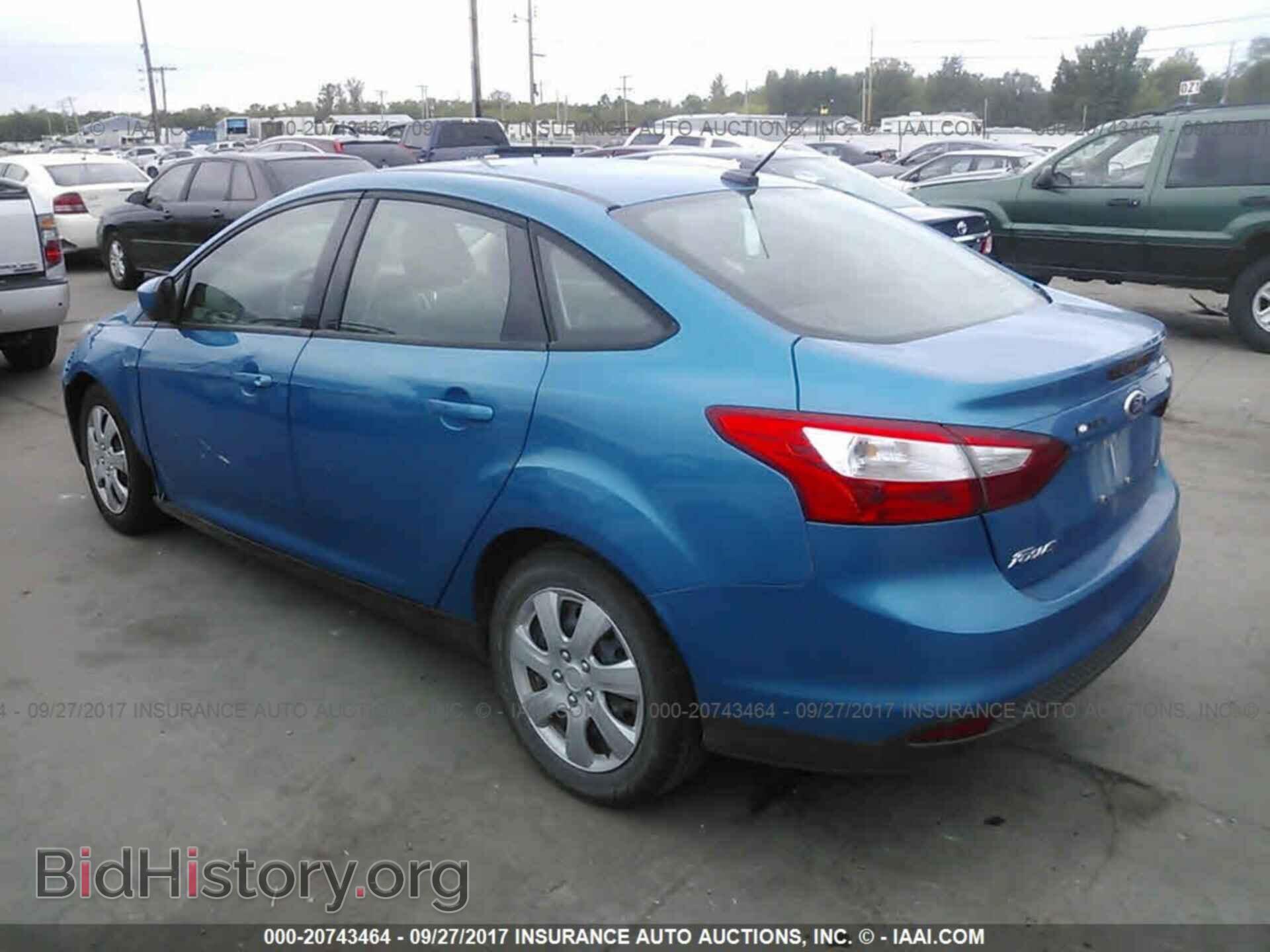 2012 Ford Focus - VIN: 1FAHP3F28CL352339 - Фото 3