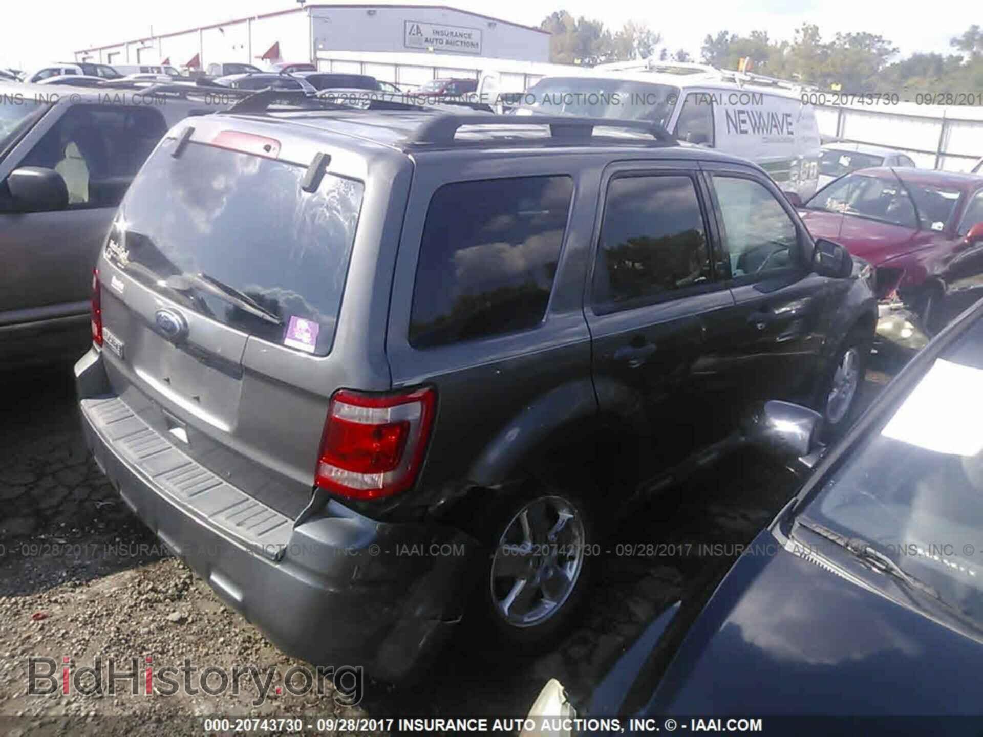 2012 Ford Escape - VIN: 1FMCU0D74CKA16683 - Photo 6