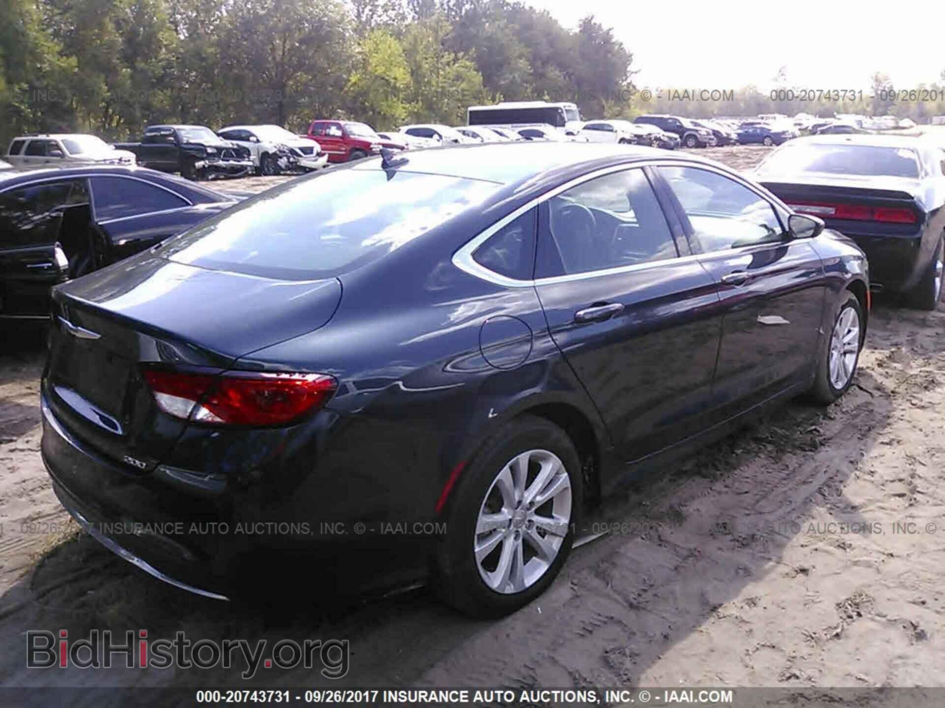 2017 Chrysler 200 - VIN: 1C3CCCAB5HN505671 - Фото 4