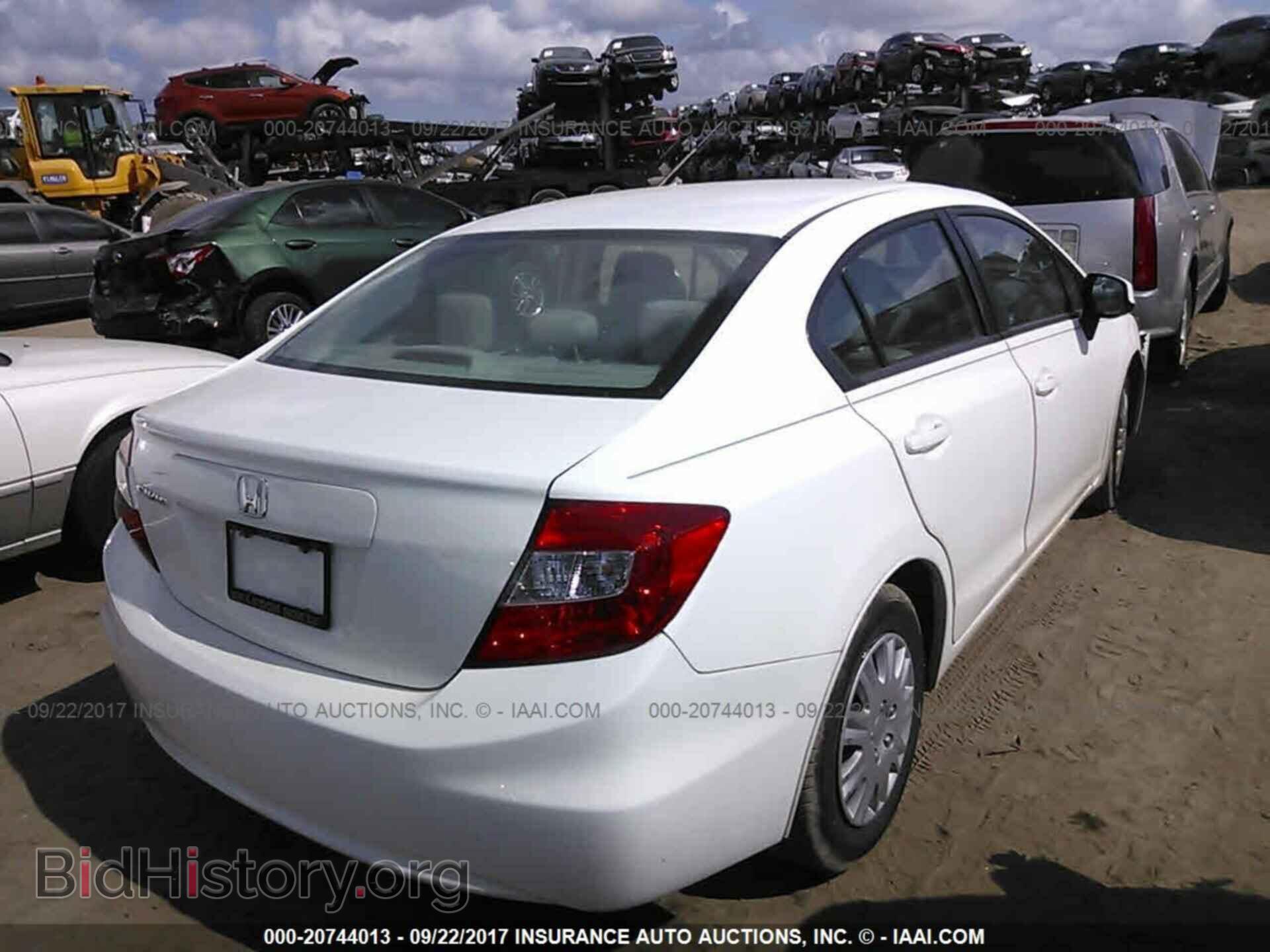 2012 Honda Civic - VIN: 19XFB2F54CE107308 - Photo 4