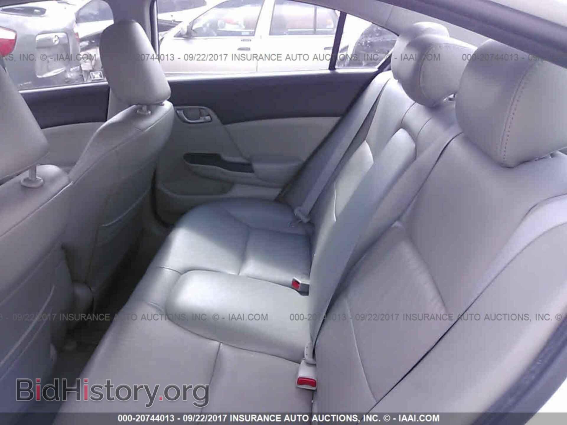 2012 Honda Civic - VIN: 19XFB2F54CE107308 - Photo 8