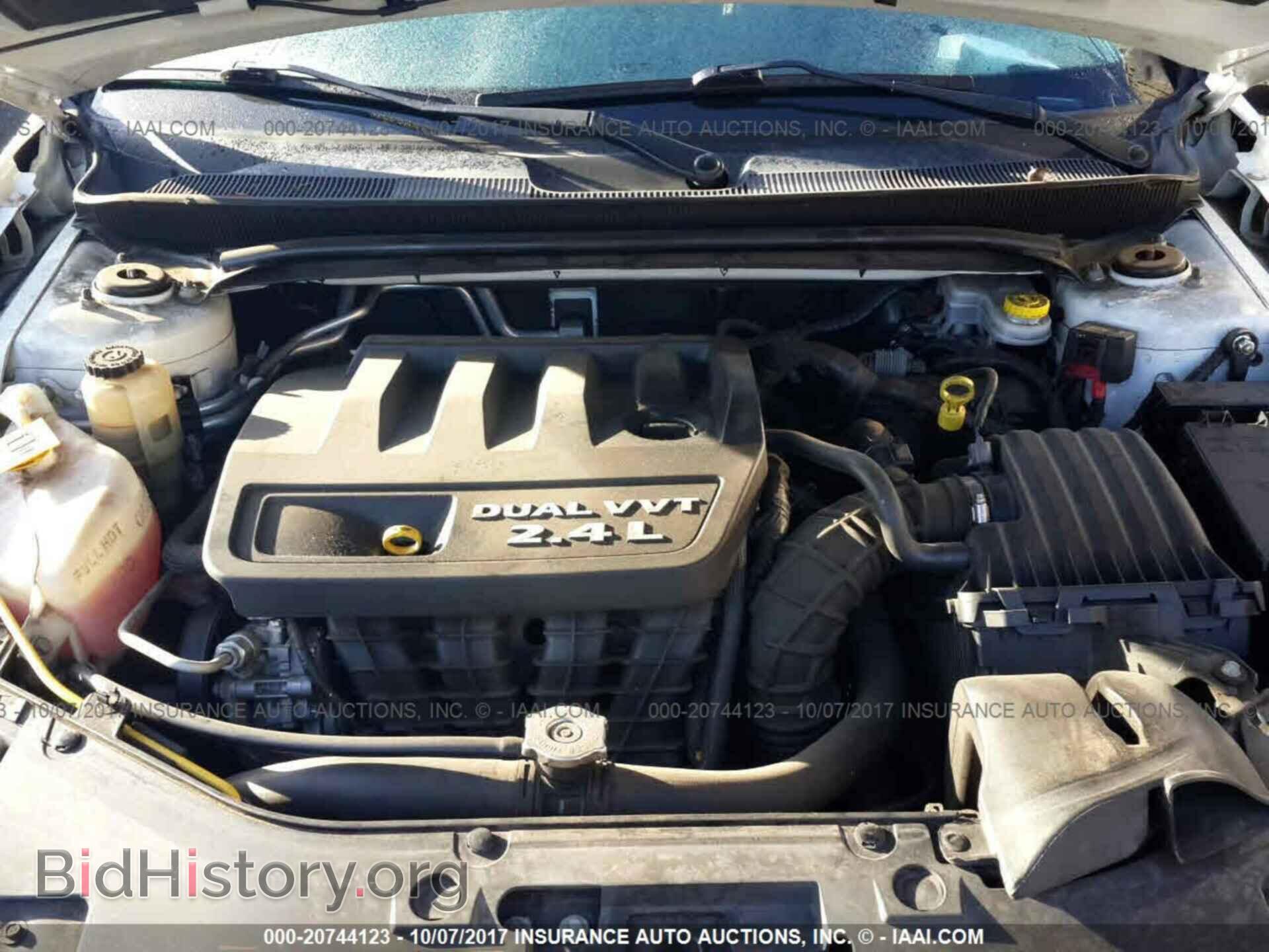 2011 Chrysler 200 - VIN: 1C3BC1FB0BN626429 - Фото 10