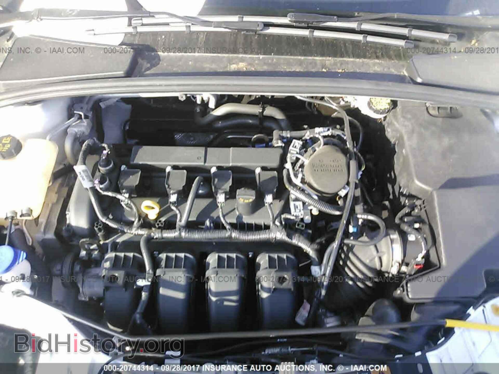 2015 Ford Focus - VIN: 1FADP3K28FL346176 - Photo 10