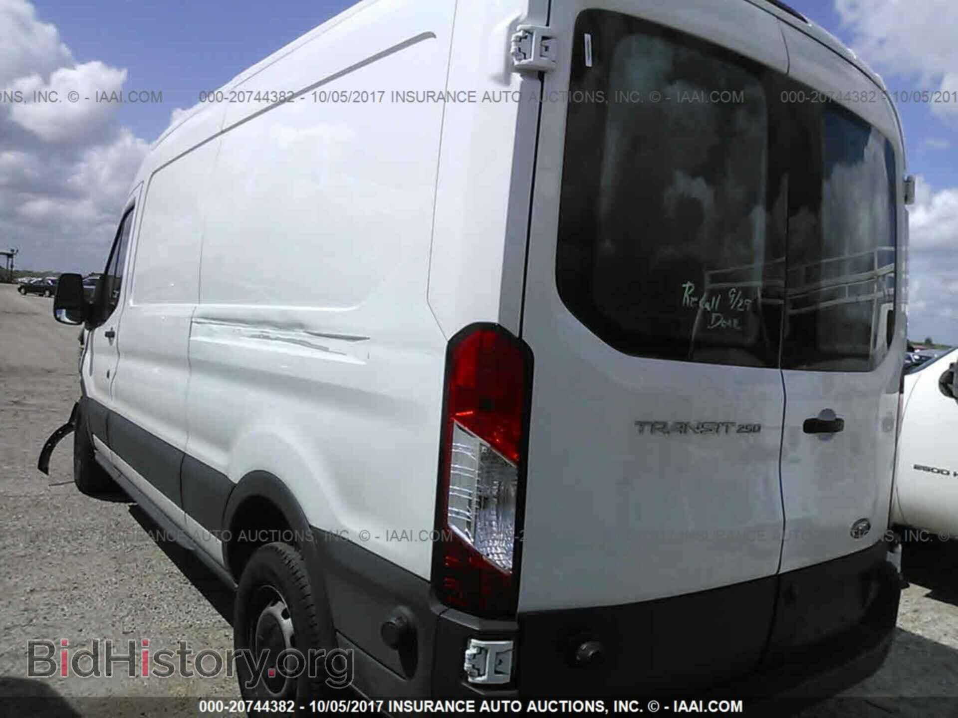 2017 Ford Transit - VIN: 1FTYR2CM4HKA66683 - Photo 3