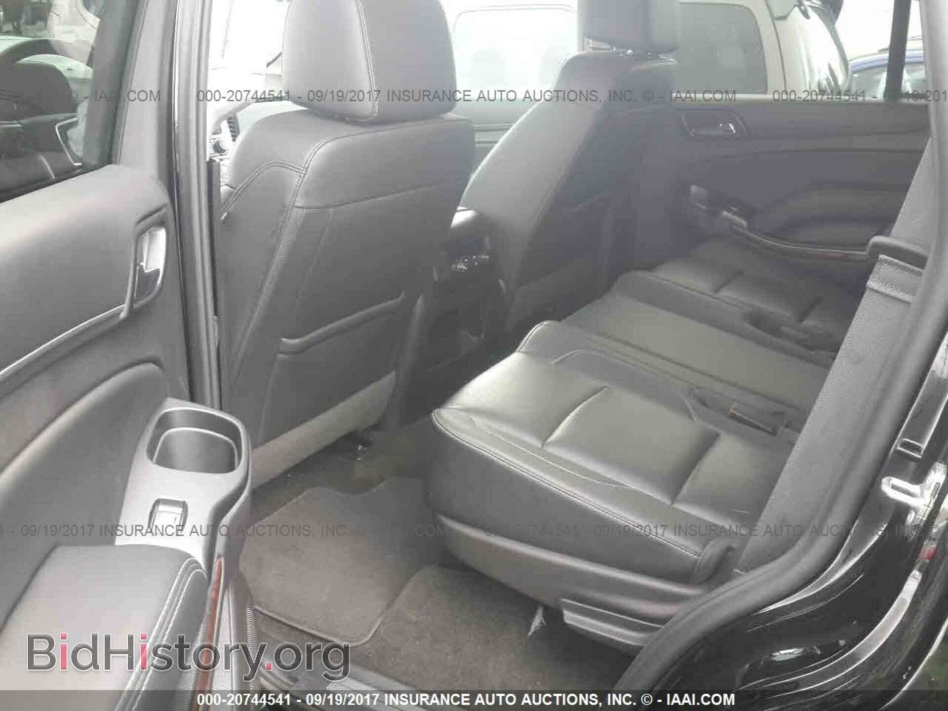 2017 Gmc Yukon - VIN: 1GKS2BKC5HR148677 - Фото 8