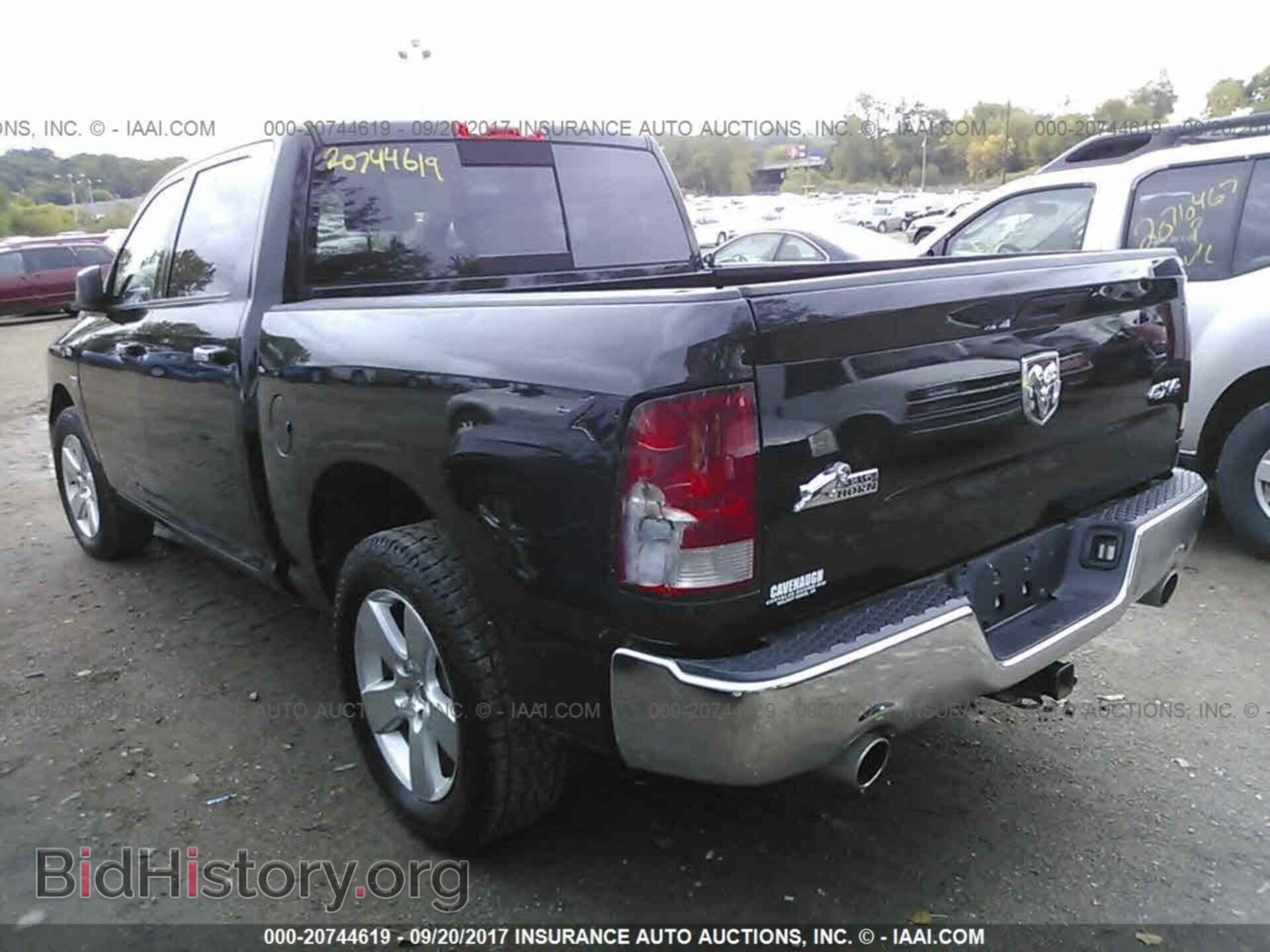 2012 Dodge Ram 1500 - VIN: 1C6RD7LTXCS349273 - Фото 3