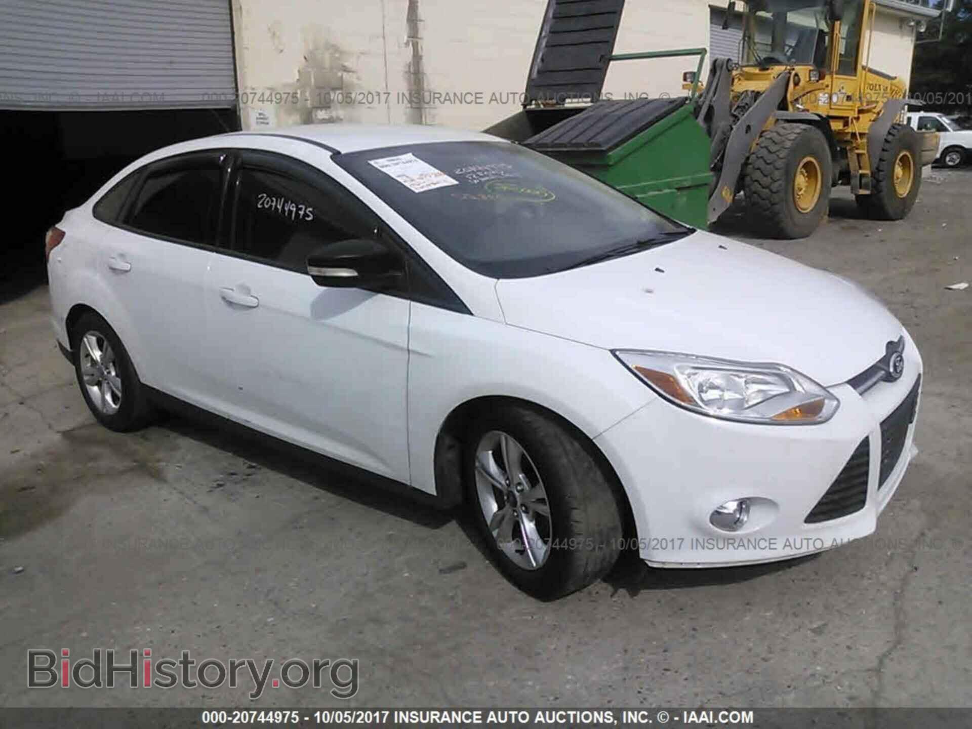 Photo 1FAHP3F25CL458134 - Ford Focus 2012