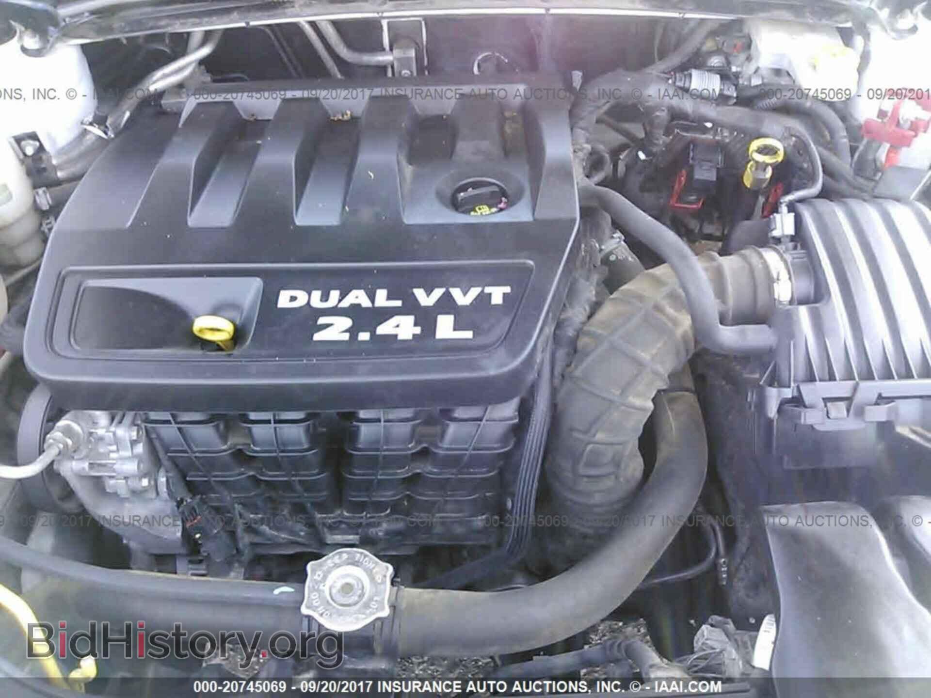 2013 Chrysler 200 - VIN: 1C3CCBAB4DN561251 - Photo 10