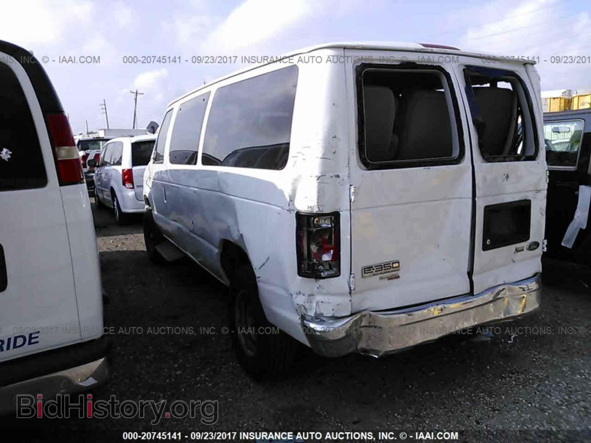 2012 Ford Econoline - VIN: 1FBNE3BL0CDA01540 - Фото 3