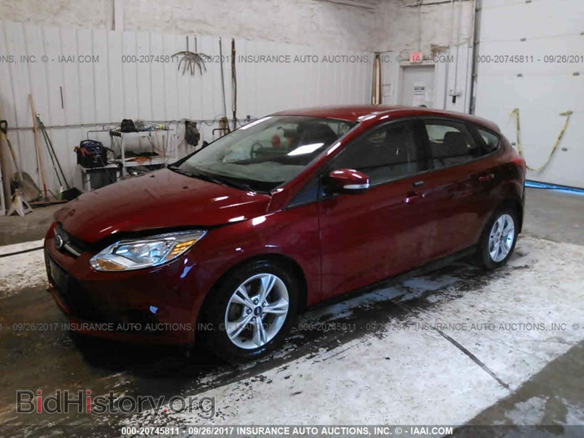 2014 Ford Focus - VIN: 1FADP3K21EL211491 - Photo 2