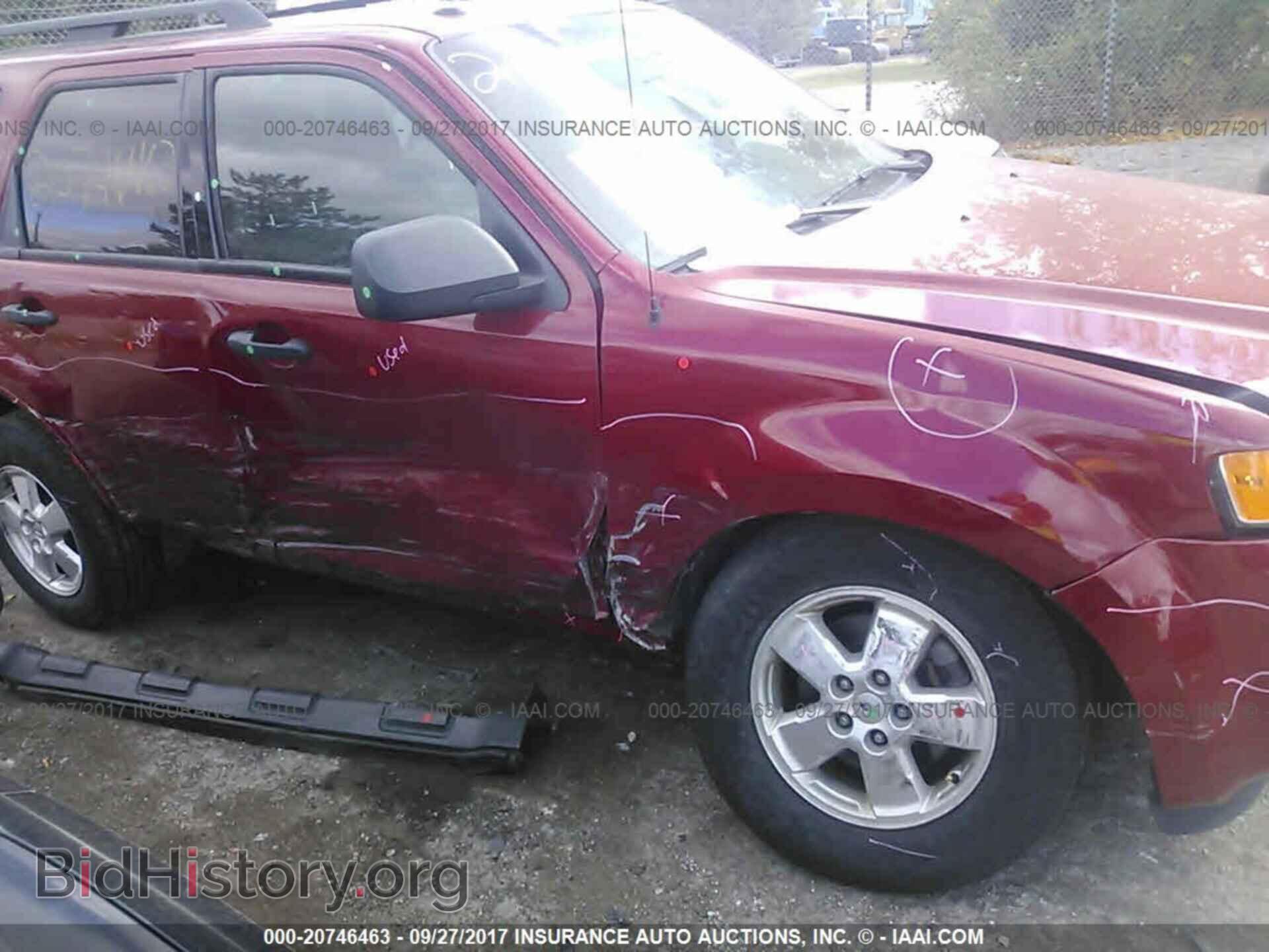 2011 Ford Escape - VIN: 1FMCU0DG8BKB10886 - Photo 6