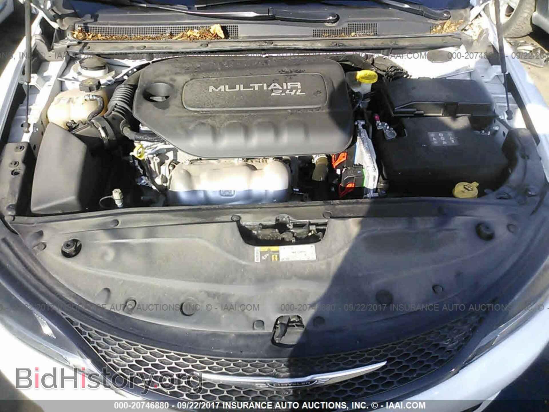 2016 Chrysler 200 - VIN: 1C3CCCBB1GN132268 - Фото 10