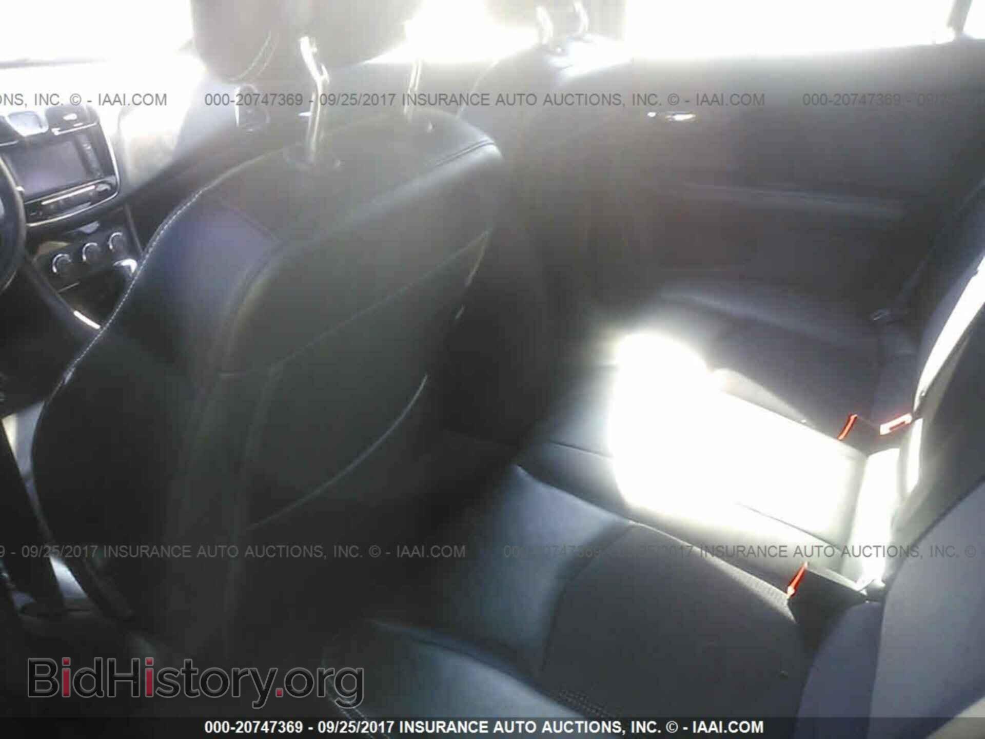 2012 Chrysler 200 - VIN: 1C3CCBHG1CN306041 - Photo 8