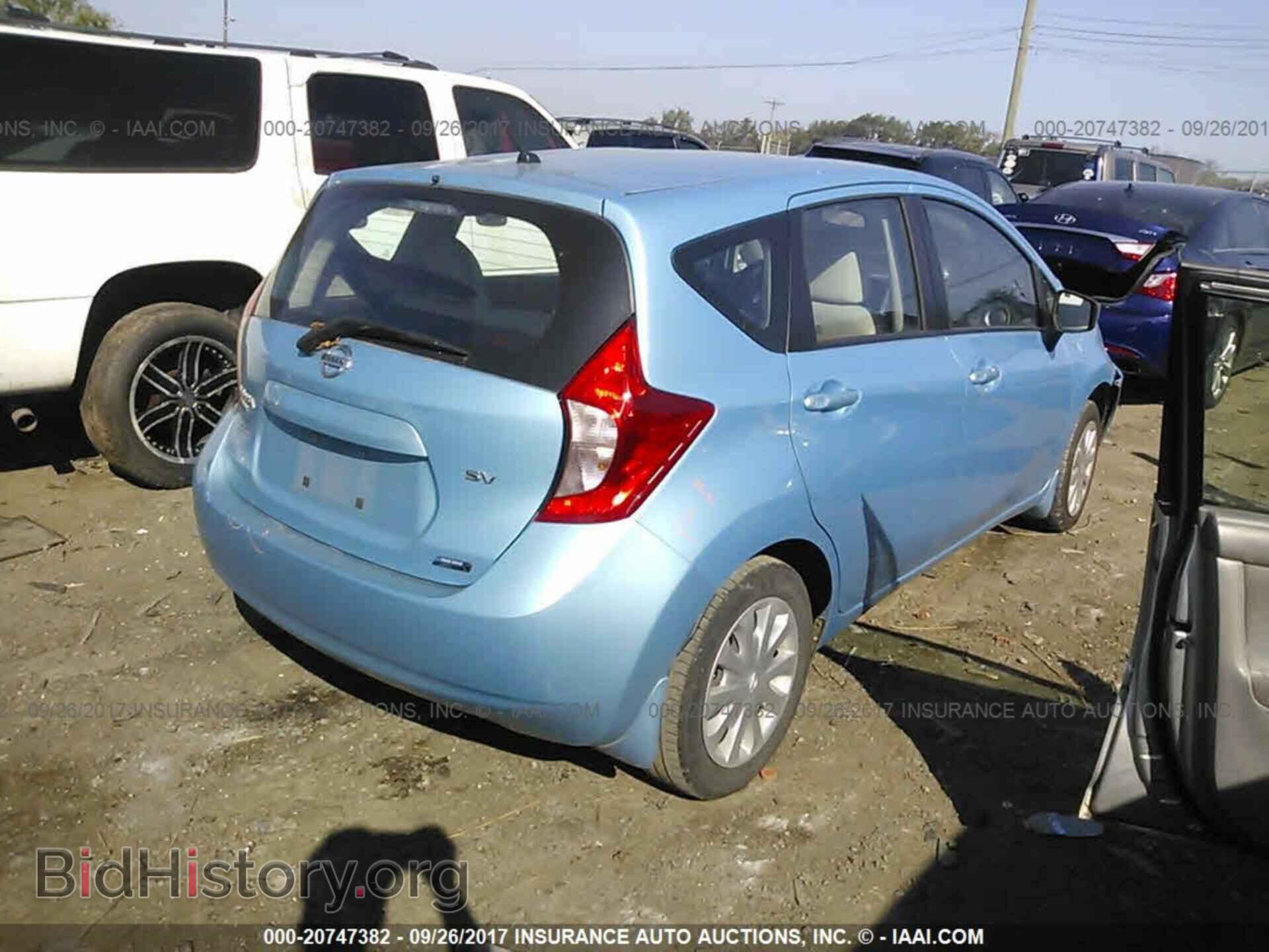 2015 Nissan Versa note - VIN: 3N1CE2CP9FL354259 - Фото 4