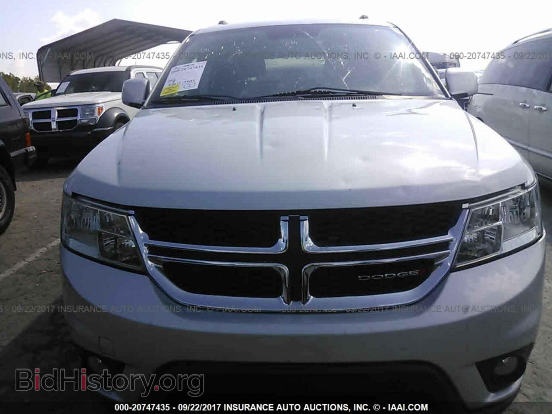 2014 Dodge Journey - VIN: 3C4PDCBB8ET143436 - Фото 6