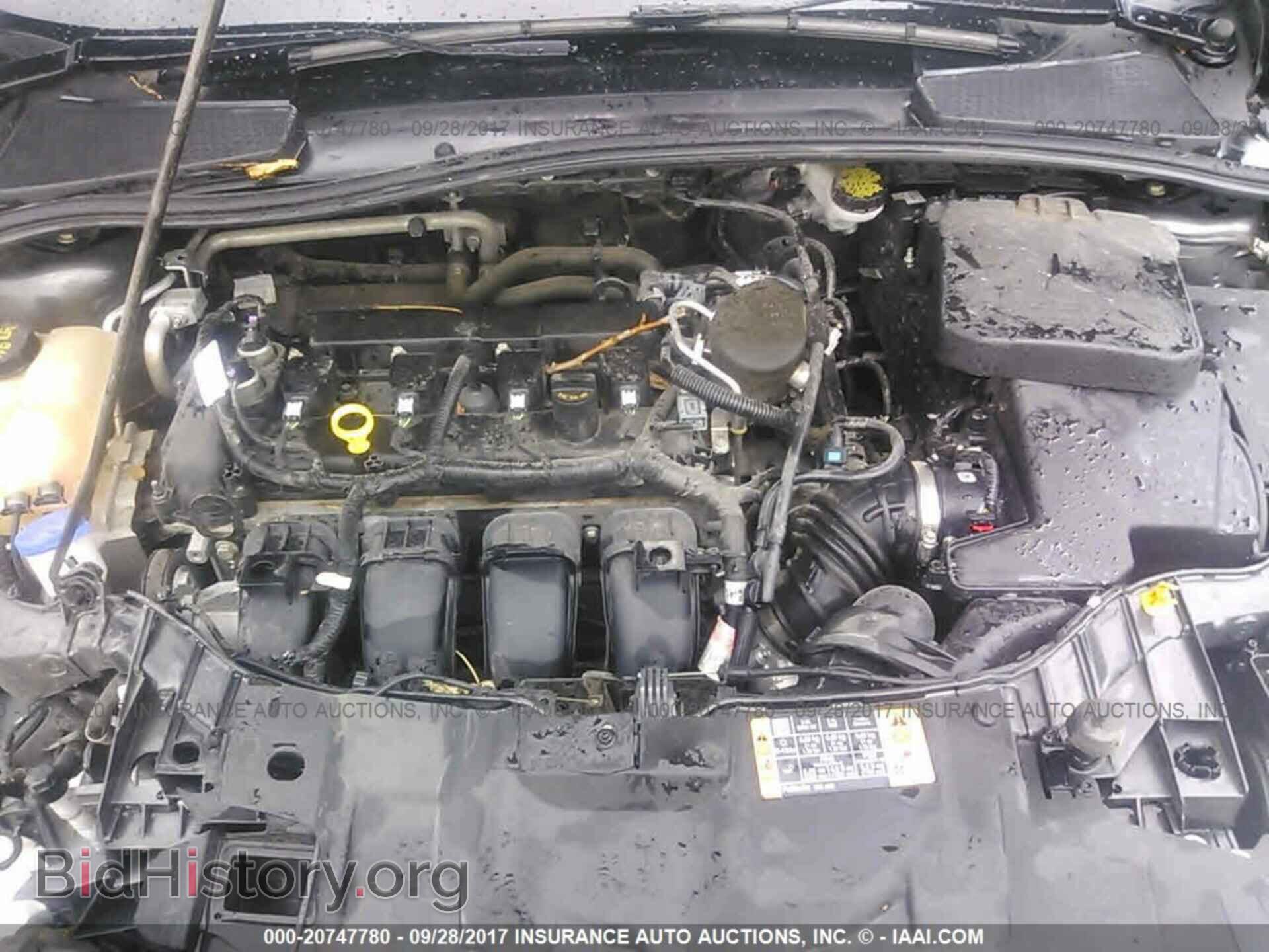 2016 Ford Focus - VIN: 1FADP3F2XGL300652 - Фото 10