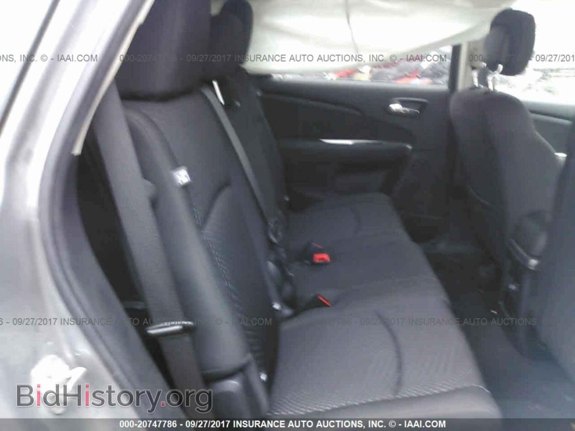2017 Dodge Journey - VIN: 3C4PDCAB2HT662083 - Фото 8