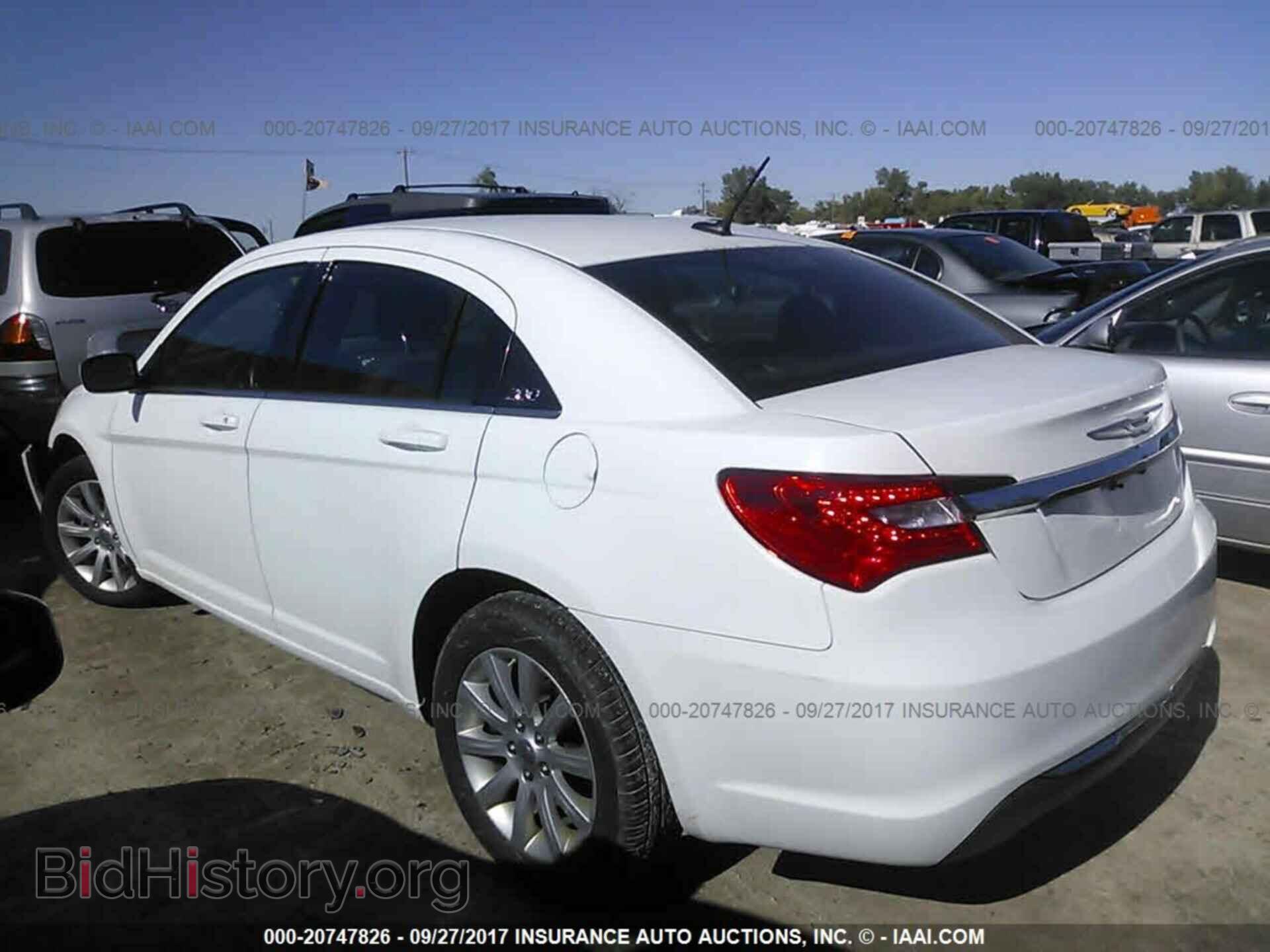 2013 Chrysler 200 - VIN: 1C3CCBBB0DN513146 - Photo 3