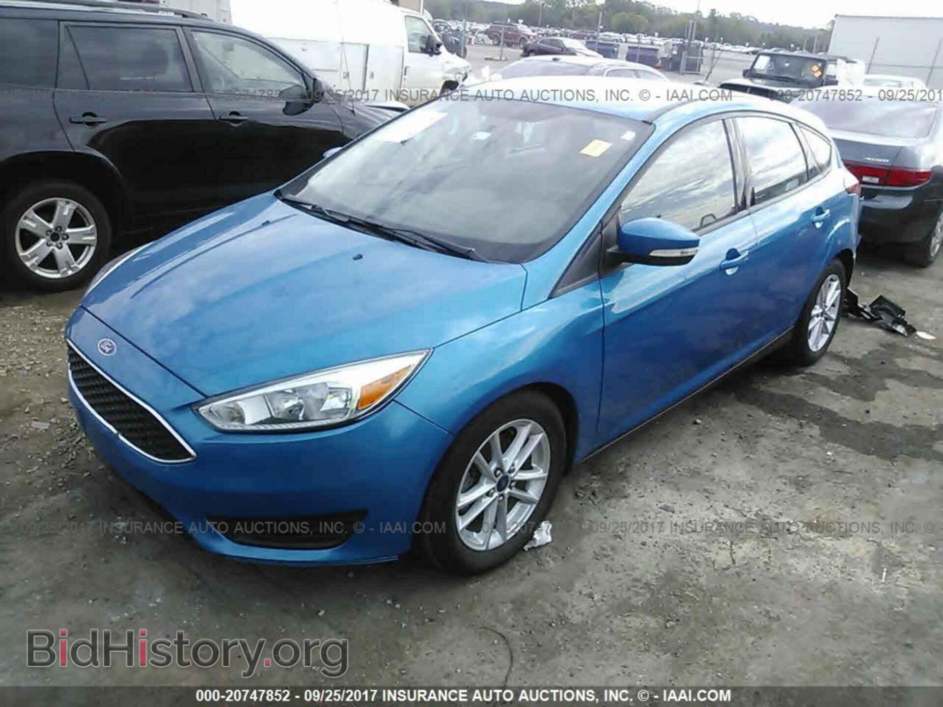 2015 Ford Focus - VIN: 1FADP3K2XFL282092 - Photo 2