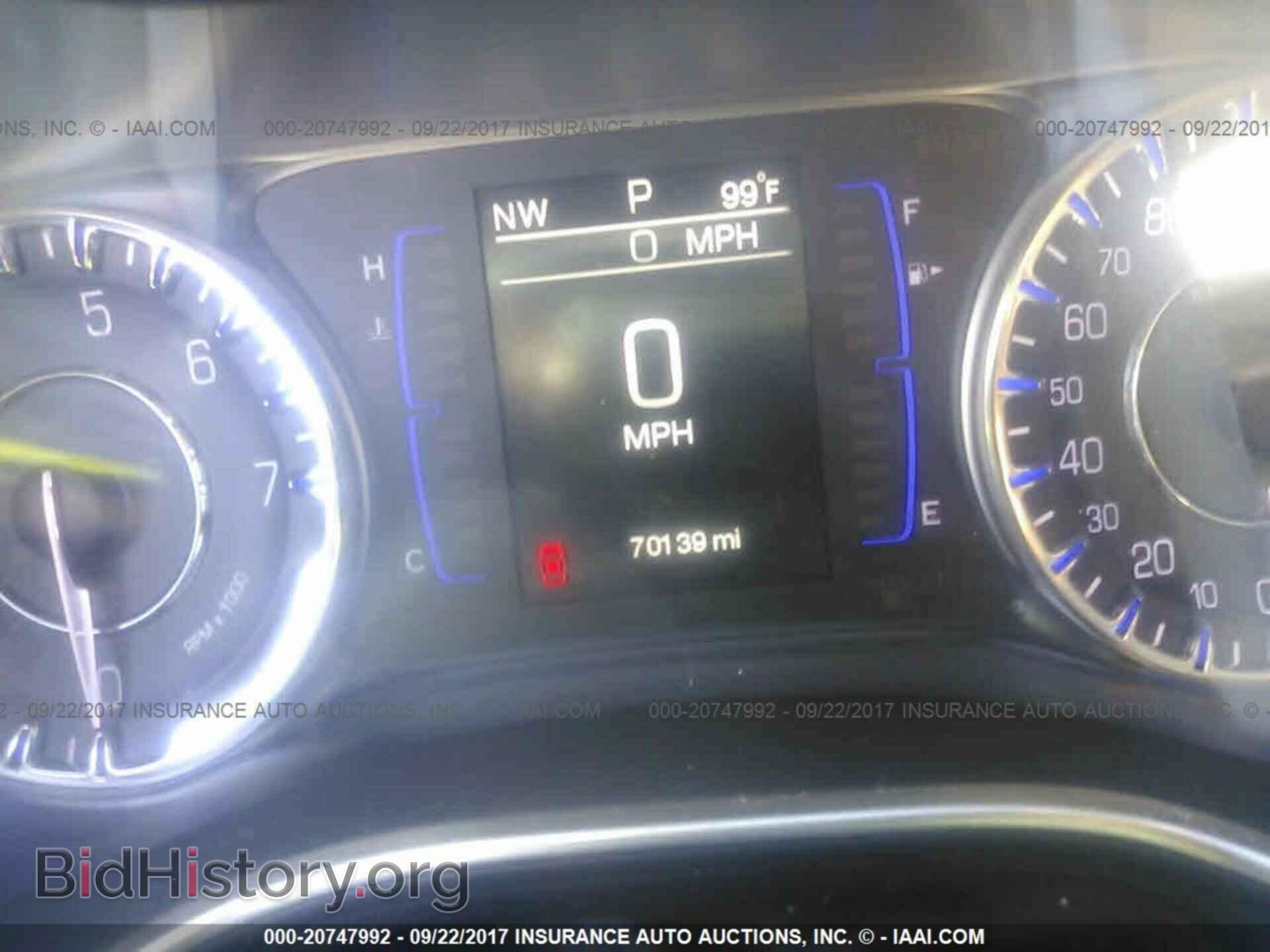 2015 Chrysler 200 - VIN: 1C3CCCAB8FN596318 - Photo 7