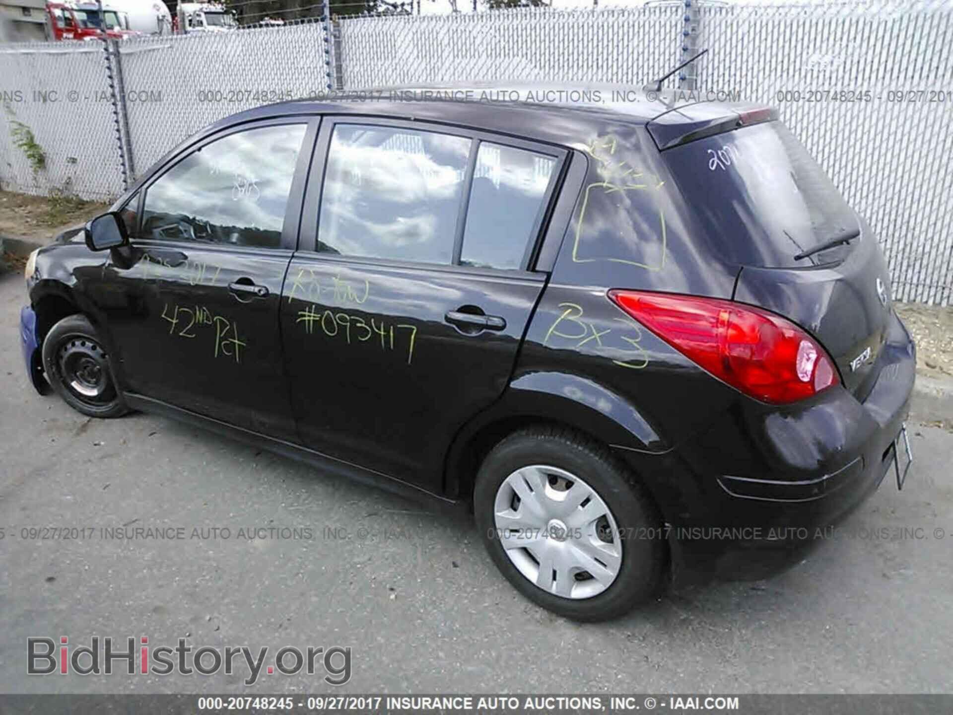 2011 Nissan Versa - VIN: 3N1BC1CP3BL516053 - Фото 3