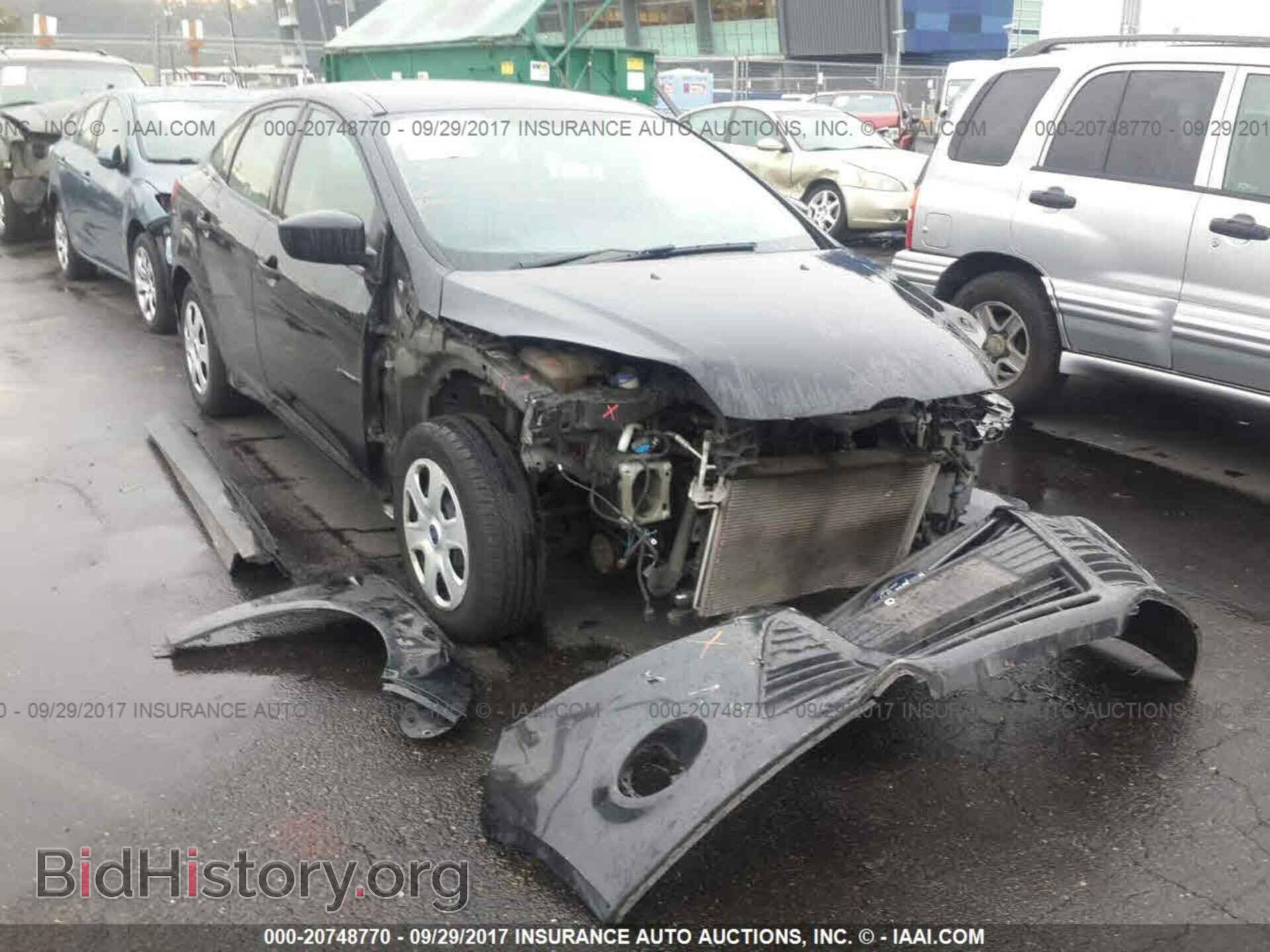 Photo 1FAHP3E22CL348112 - Ford Focus 2012