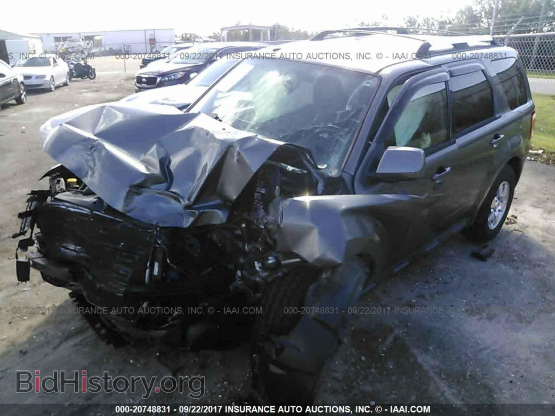 2012 Ford Escape - VIN: 1FMCU0EG3CKA15667 - Фото 2