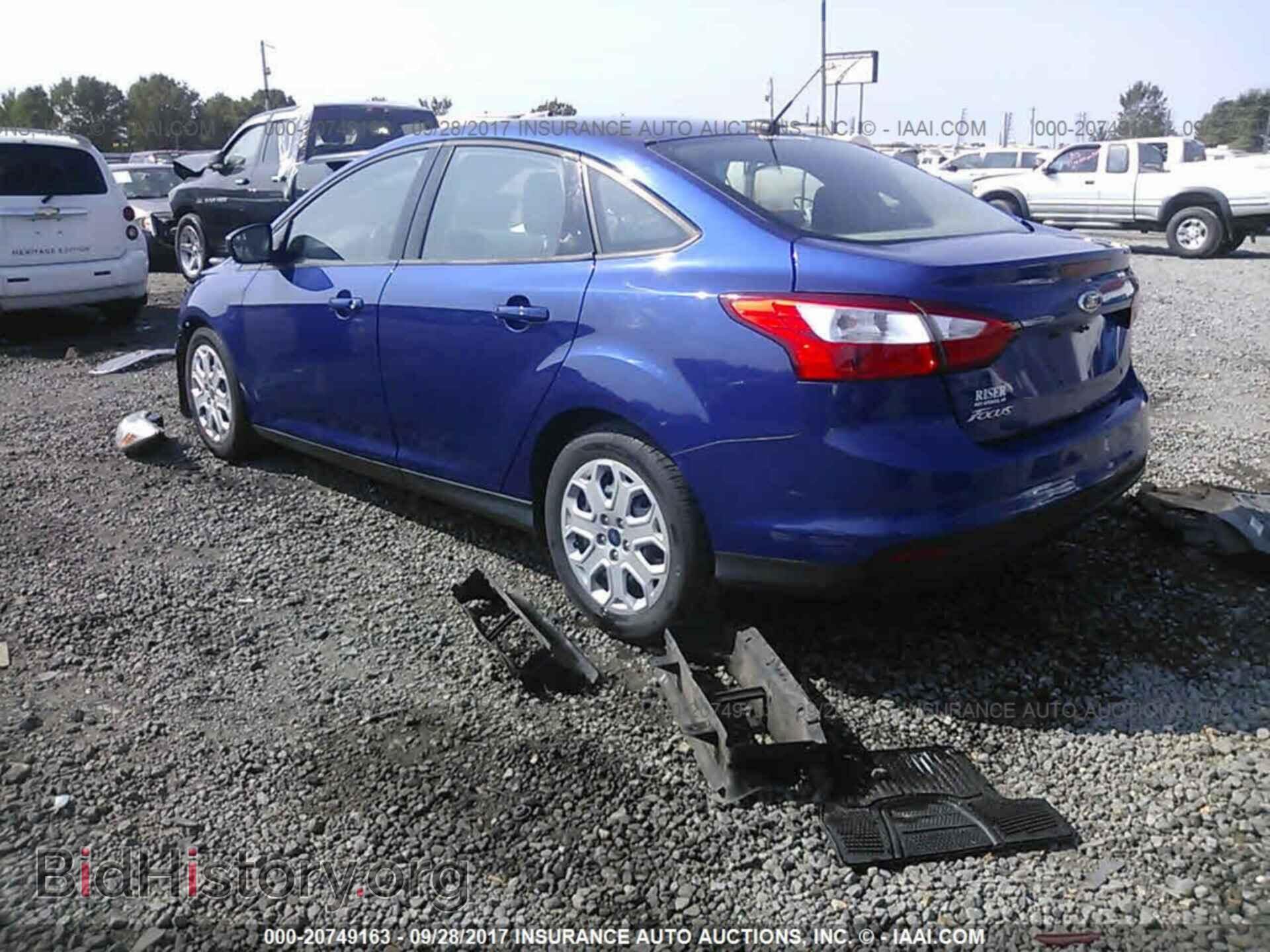 2012 Ford Focus - VIN: 1FAHP3F20CL287826 - Фото 3