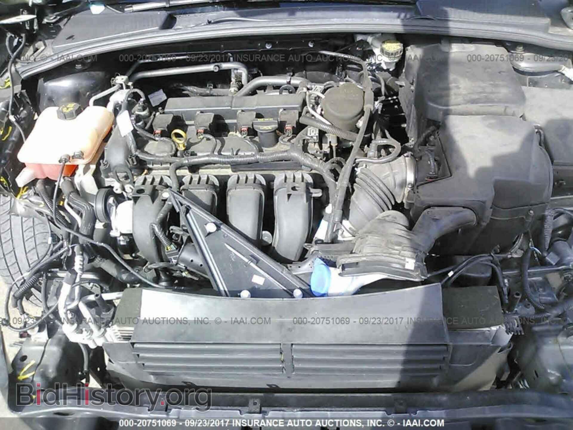 2014 Ford Focus - VIN: 1FADP3F27EL203972 - Photo 10