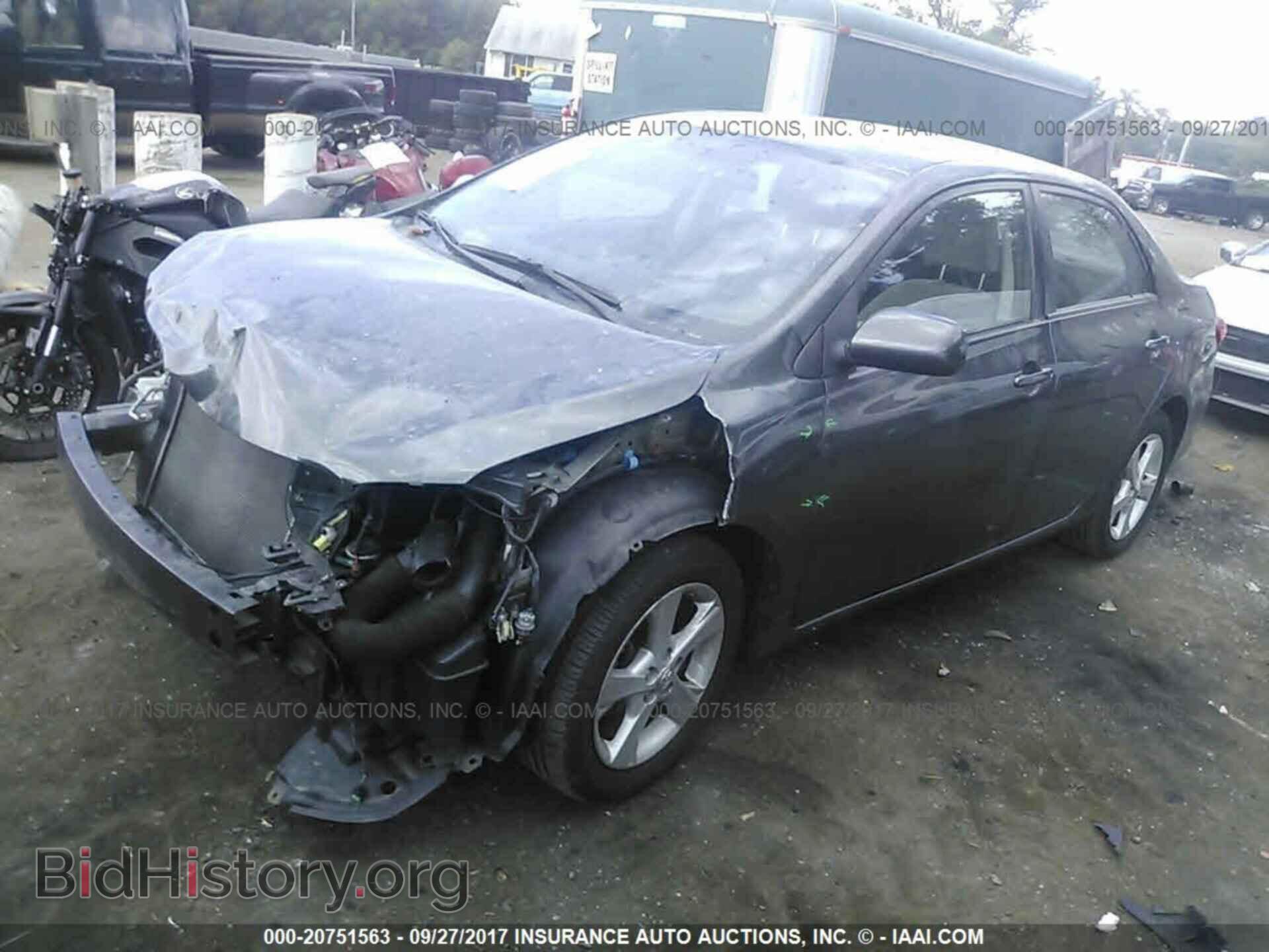 2013 Toyota Corolla - VIN: 2T1BU4EEXDC937846 - Photo 2