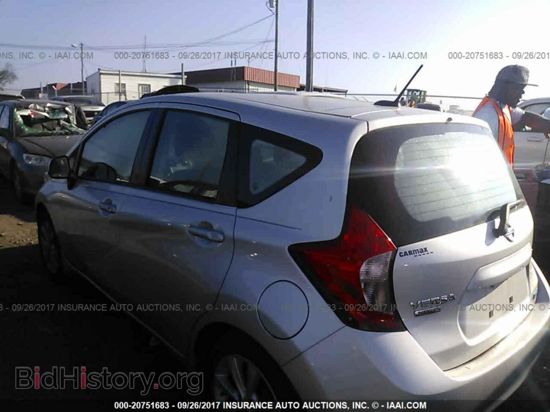 2014 Nissan Versa note - VIN: 3N1CE2CP2EL363822 - Photo 3