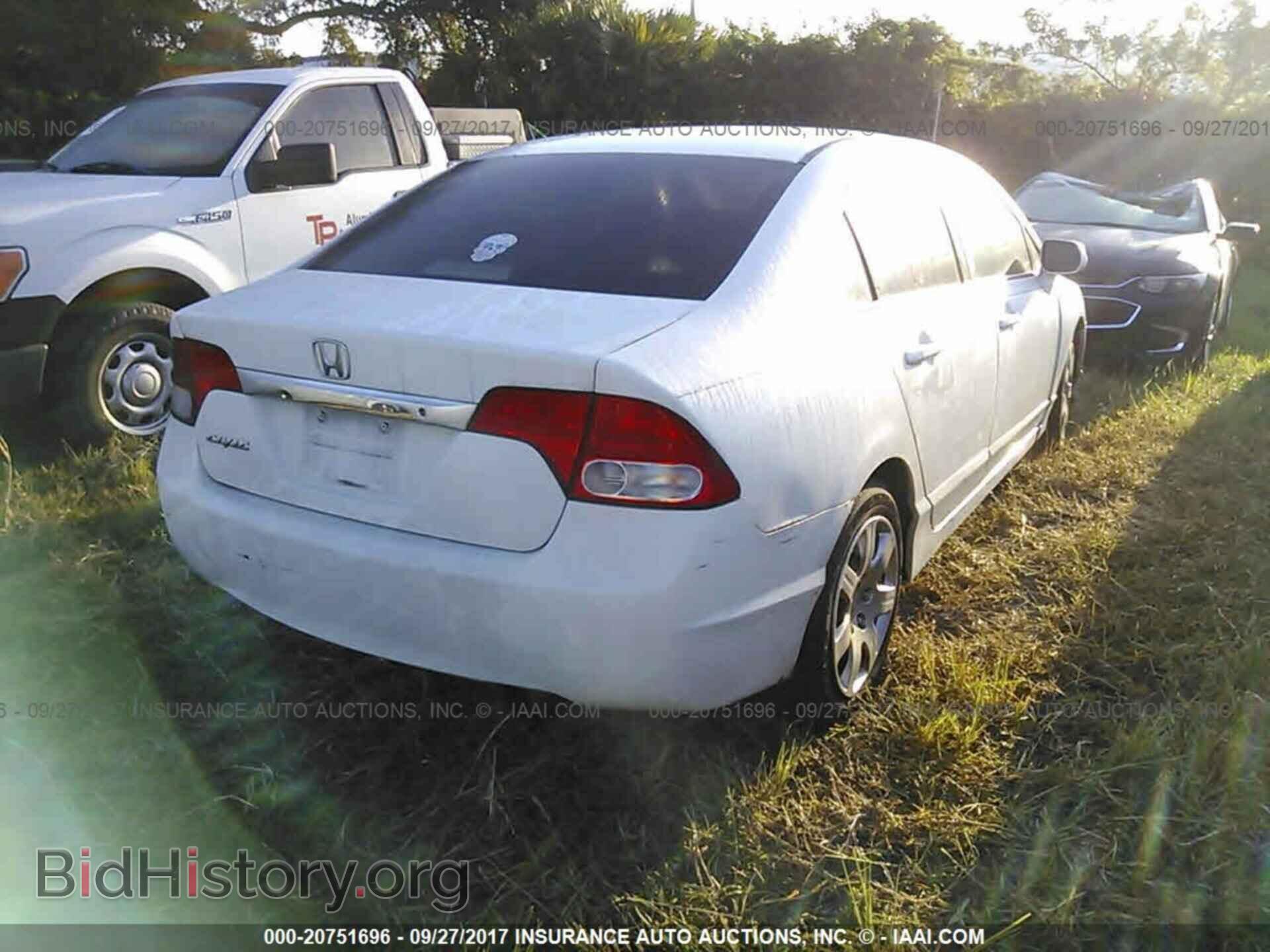 2011 Honda CIVIC (VIN 19XFA1F50BE018573) — photo 4 of 10