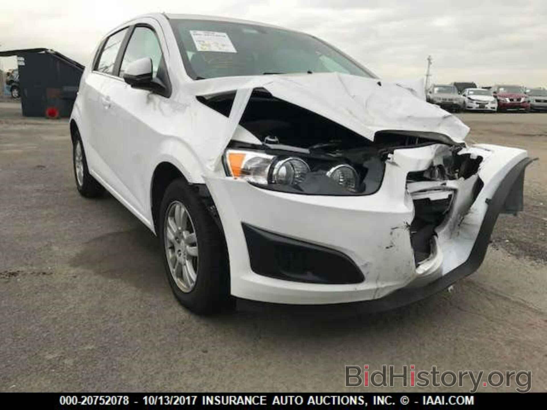 Photo 1G1JC6SH0F4174937 - Chevrolet Sonic 2015