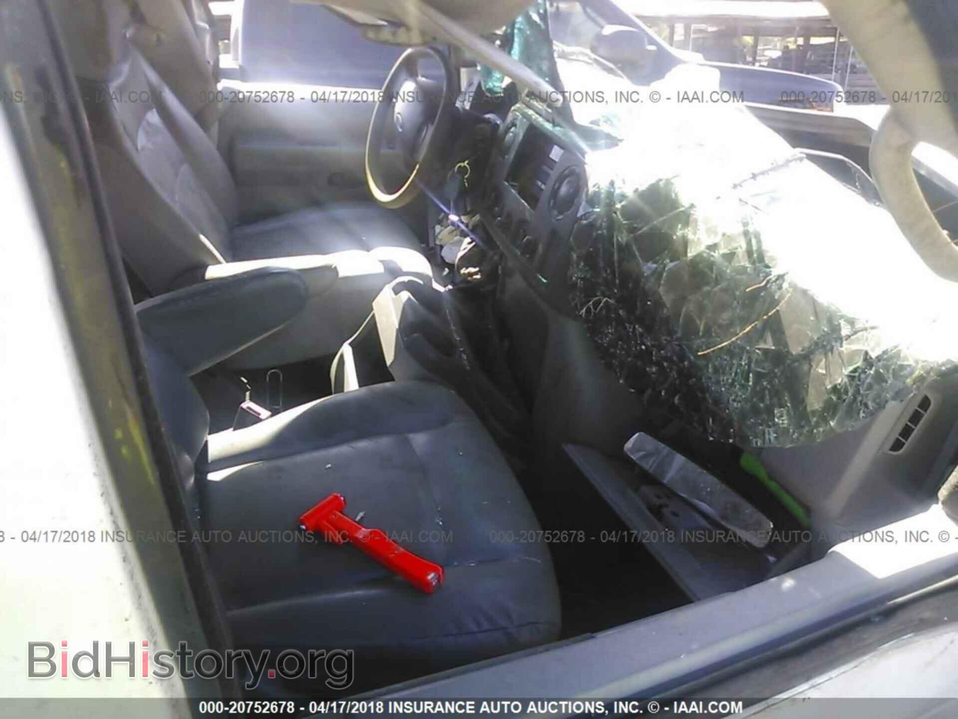 2011 Ford Econoline - VIN: 1FBSS3BLXBDA16041 - Фото 5