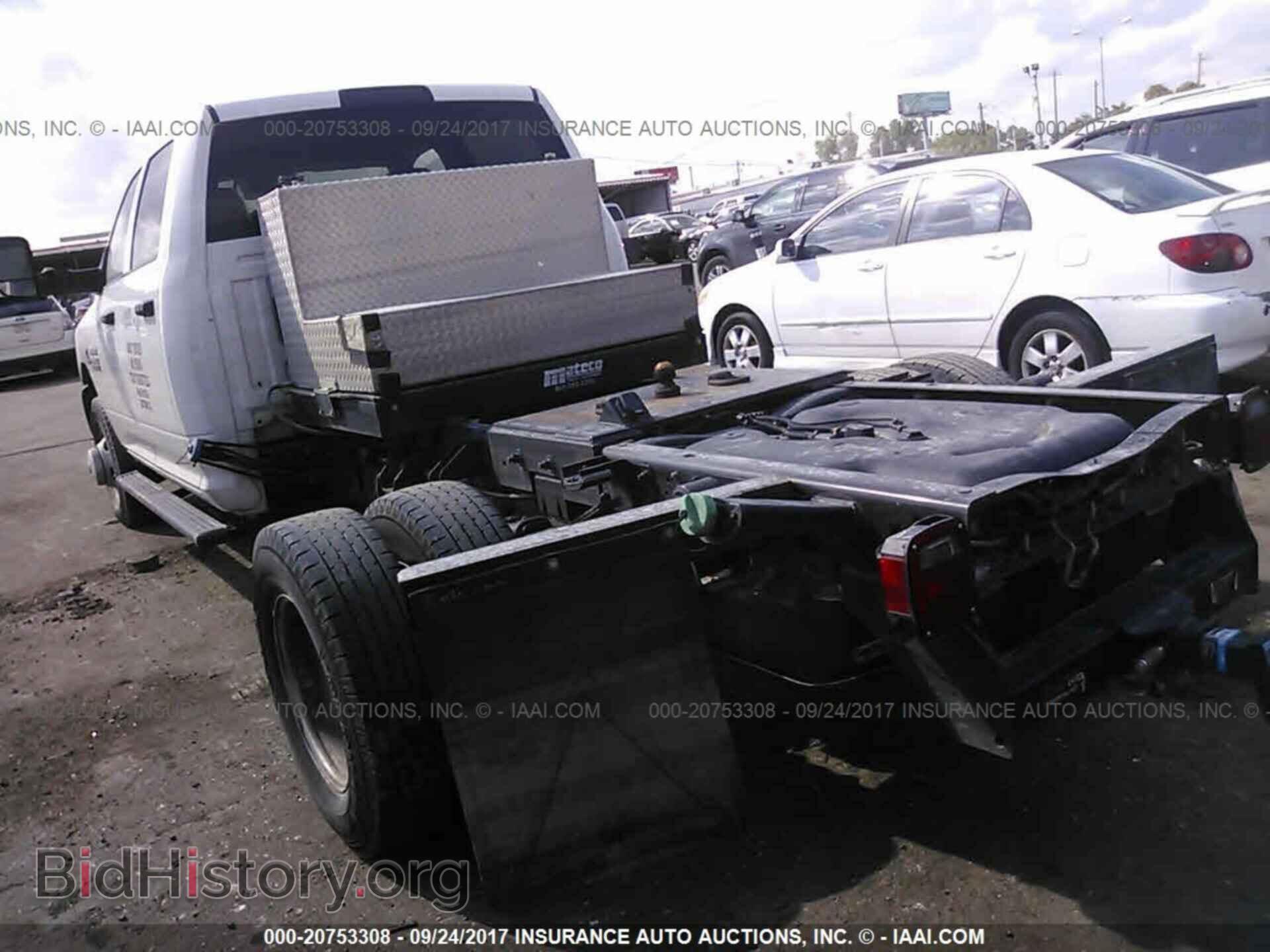 2016 Ram 3500 - VIN: 3C7WRTCL2GG112749 - Фото 3