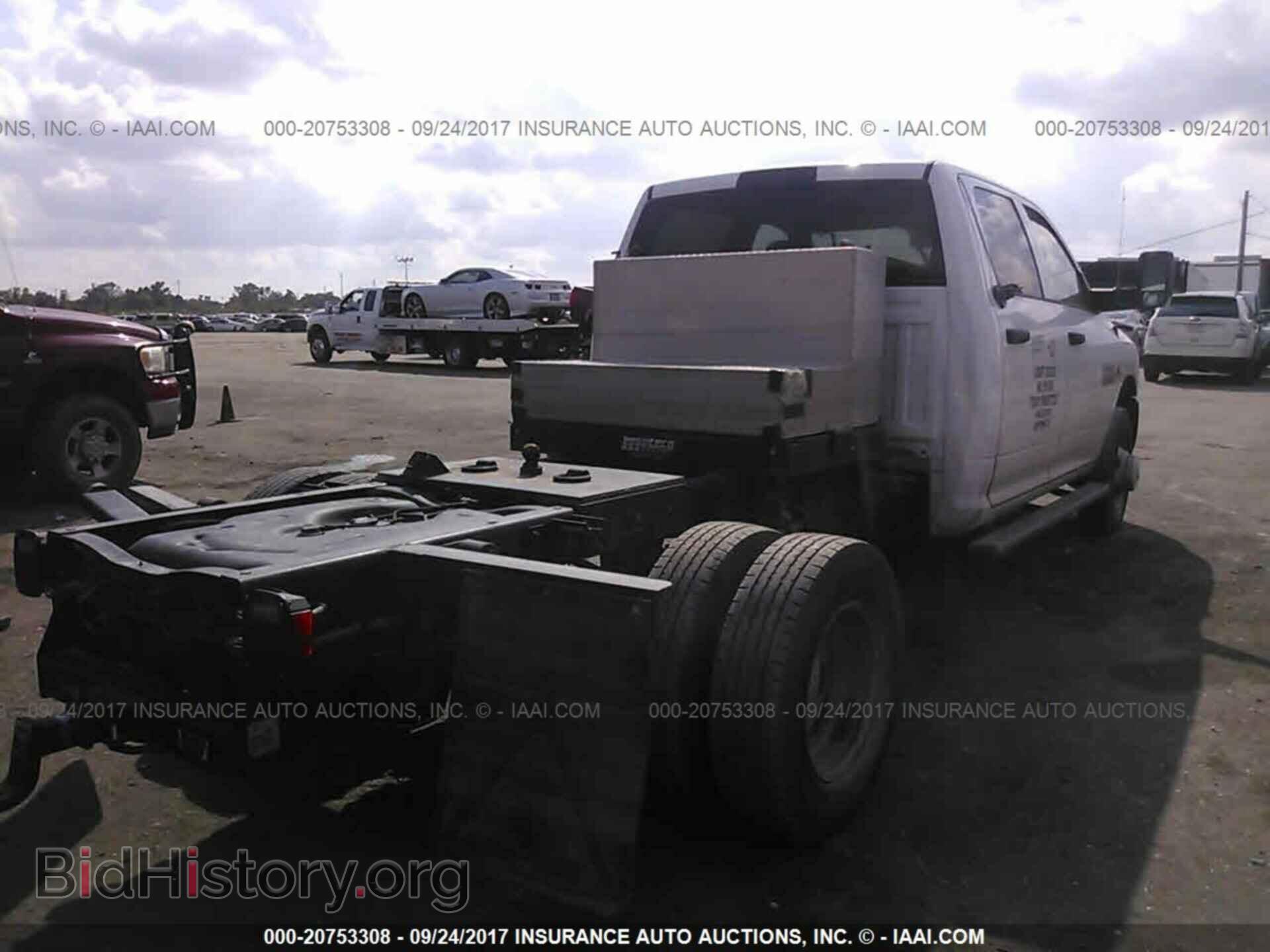 2016 Ram 3500 - VIN: 3C7WRTCL2GG112749 - Фото 4