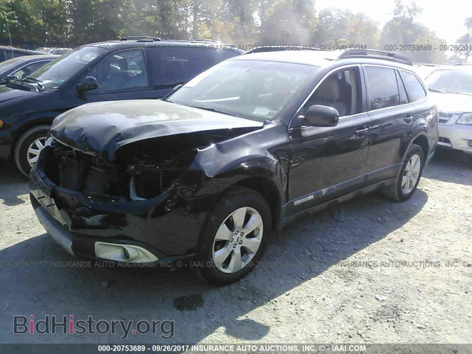 2012 Subaru Outback - VIN: 4S4BRBKC1C3249519 - Photo 2