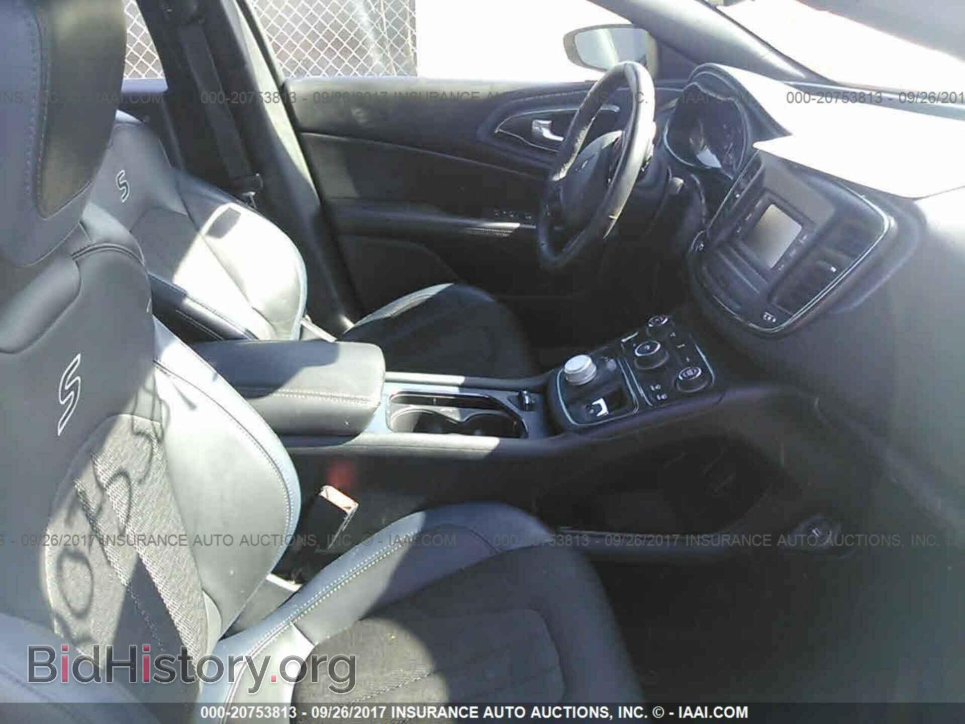 2015 Chrysler 200 - VIN: 1C3CCCBB7FN700151 - Photo 5