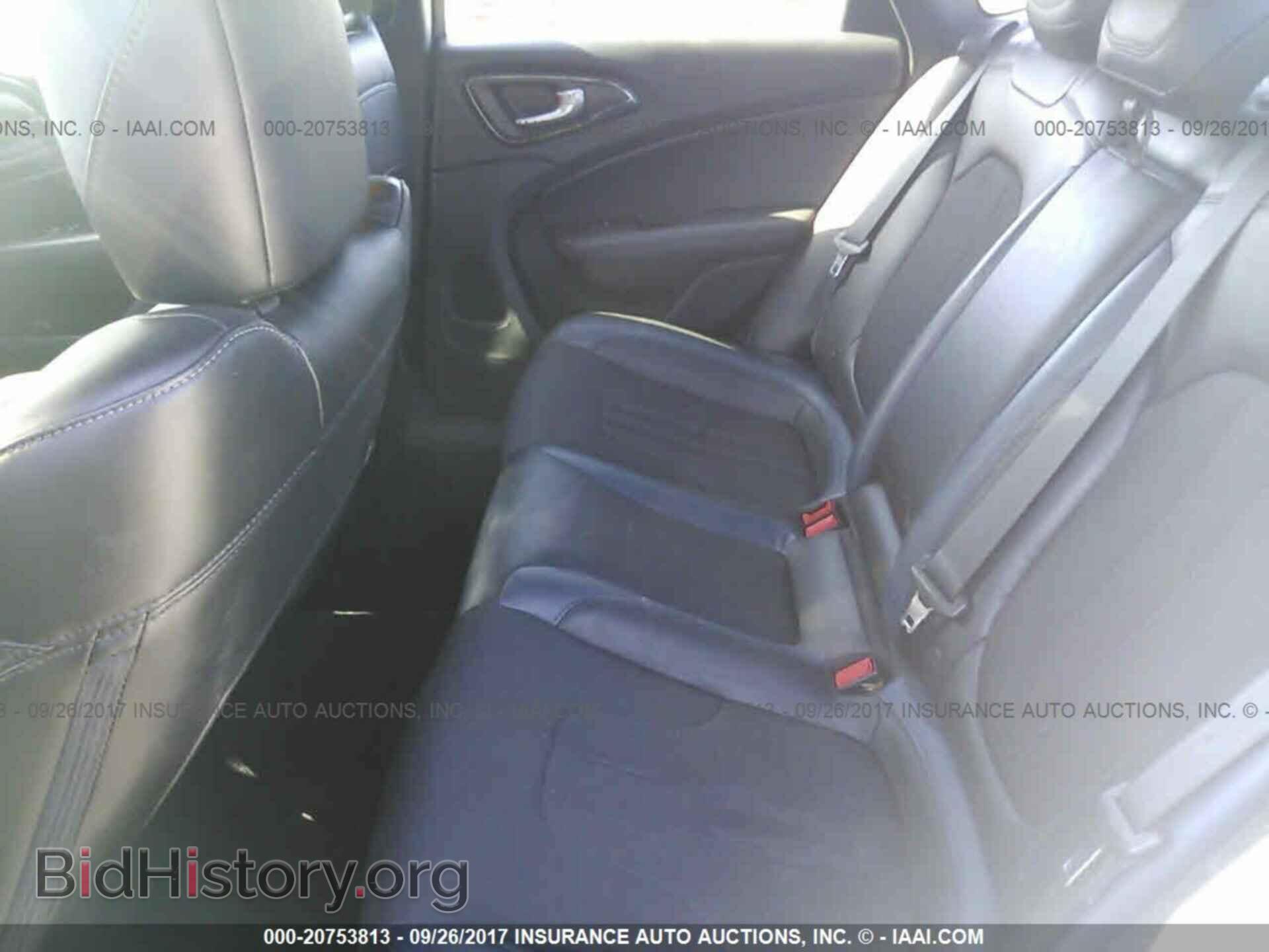 2015 Chrysler 200 - VIN: 1C3CCCBB7FN700151 - Photo 8