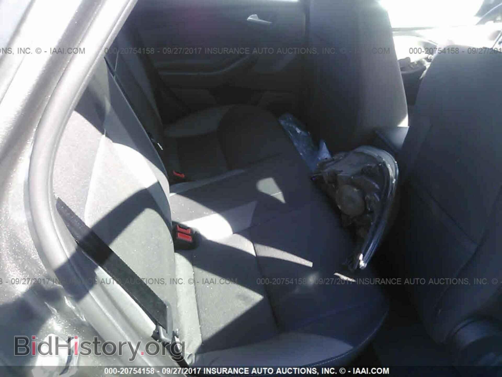 2014 Ford Focus - VIN: 1FADP3F25EL424907 - Photo 8