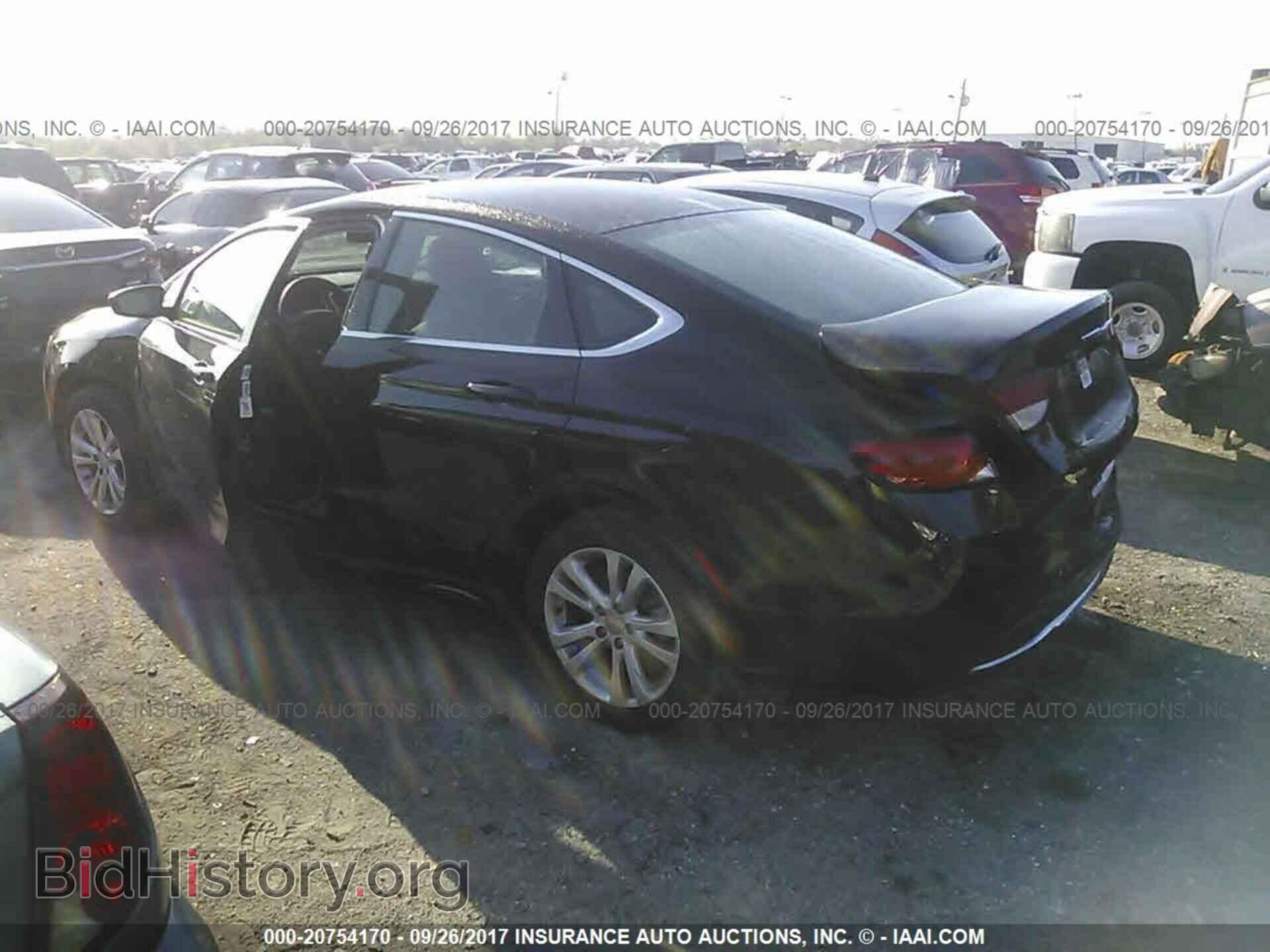 2015 Chrysler 200 - VIN: 1C3CCCAB9FN631240 - Photo 3